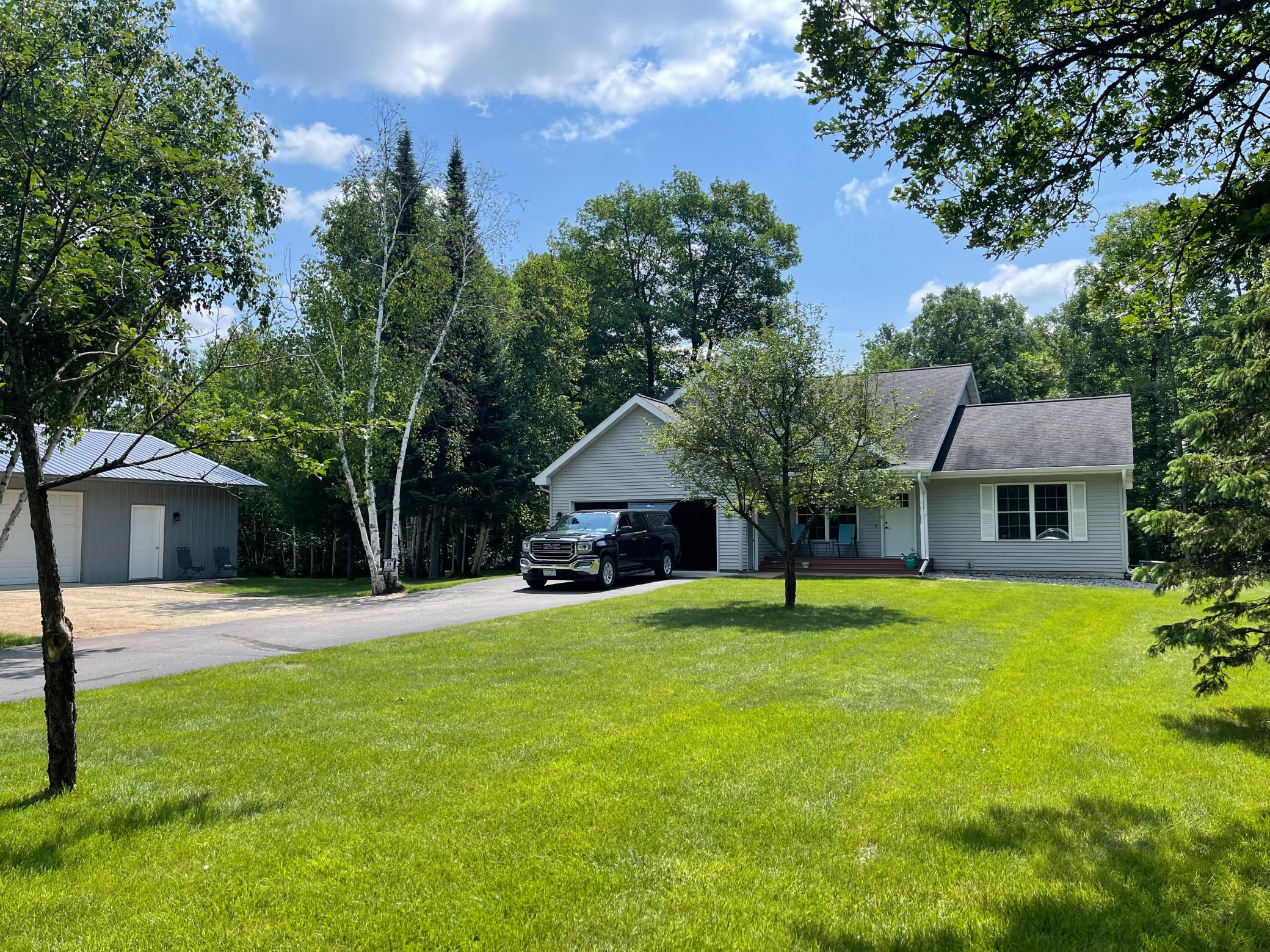 25079 County 9