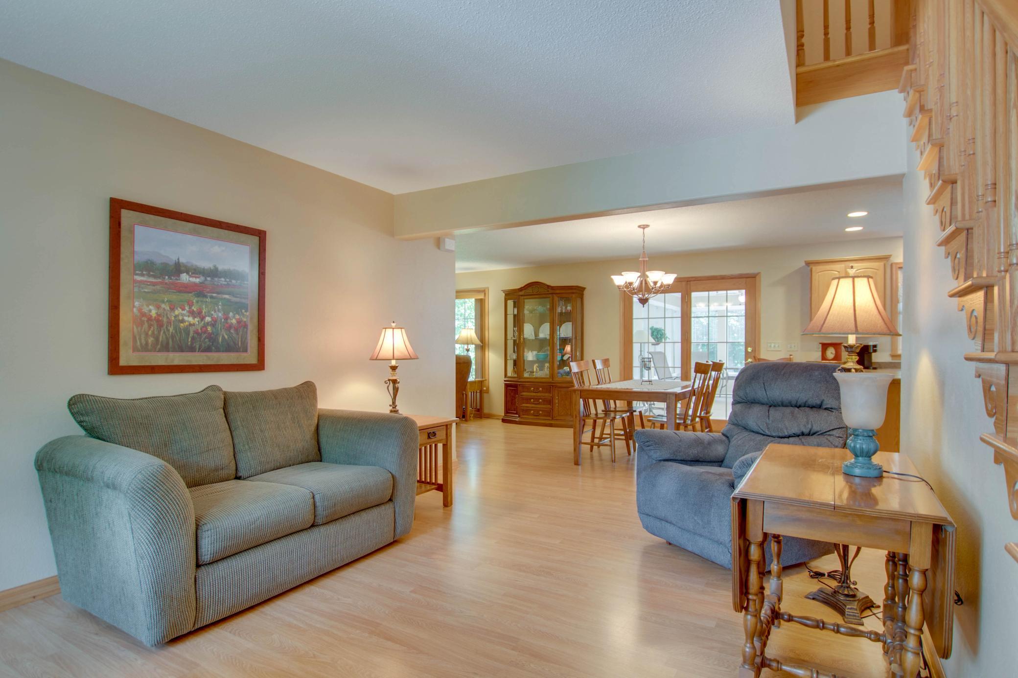 25079 County 9
