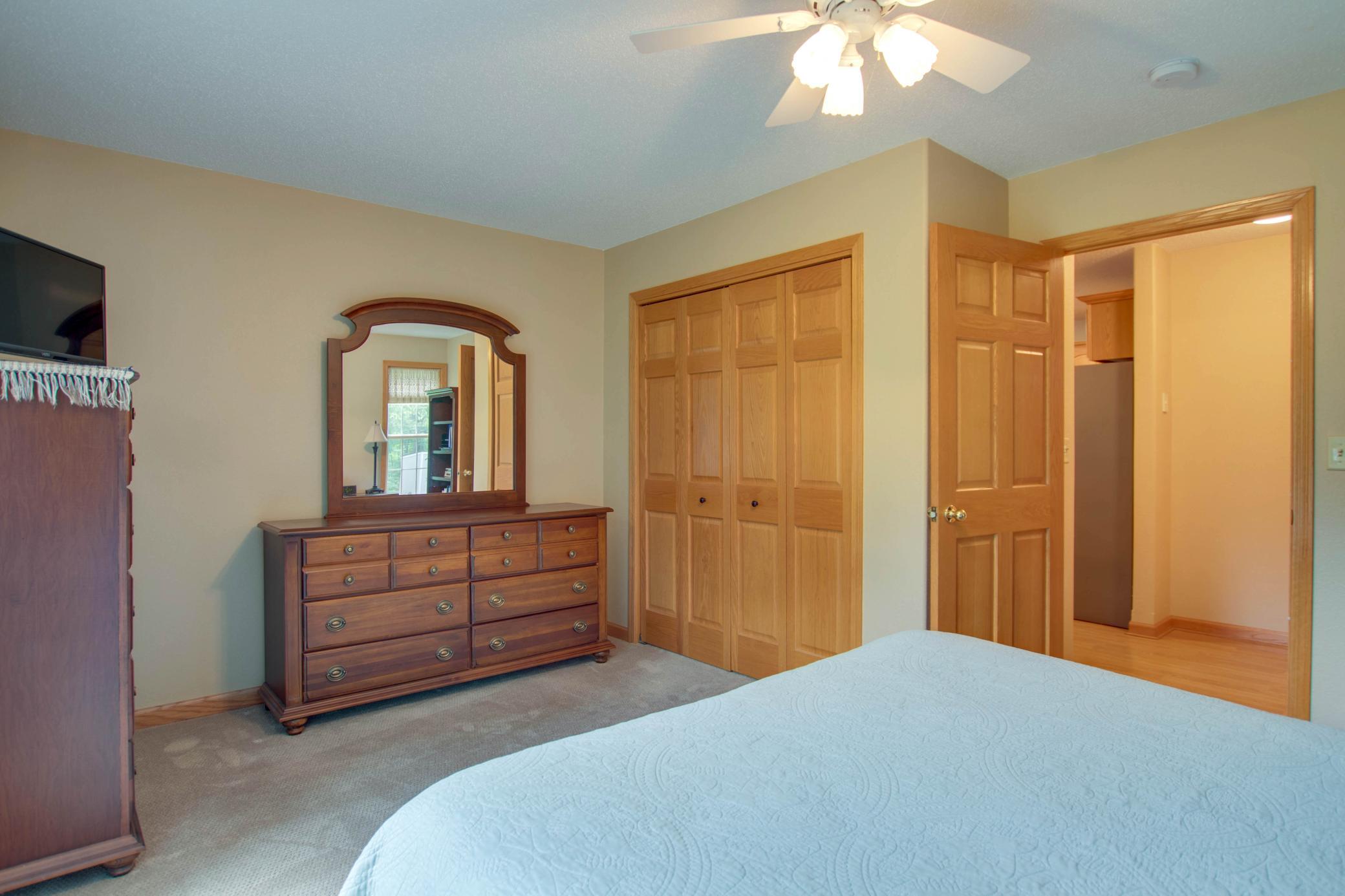 25079 County 9