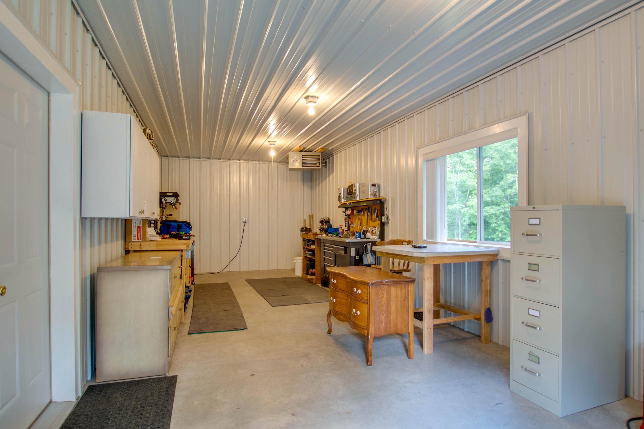 25079 County 9
