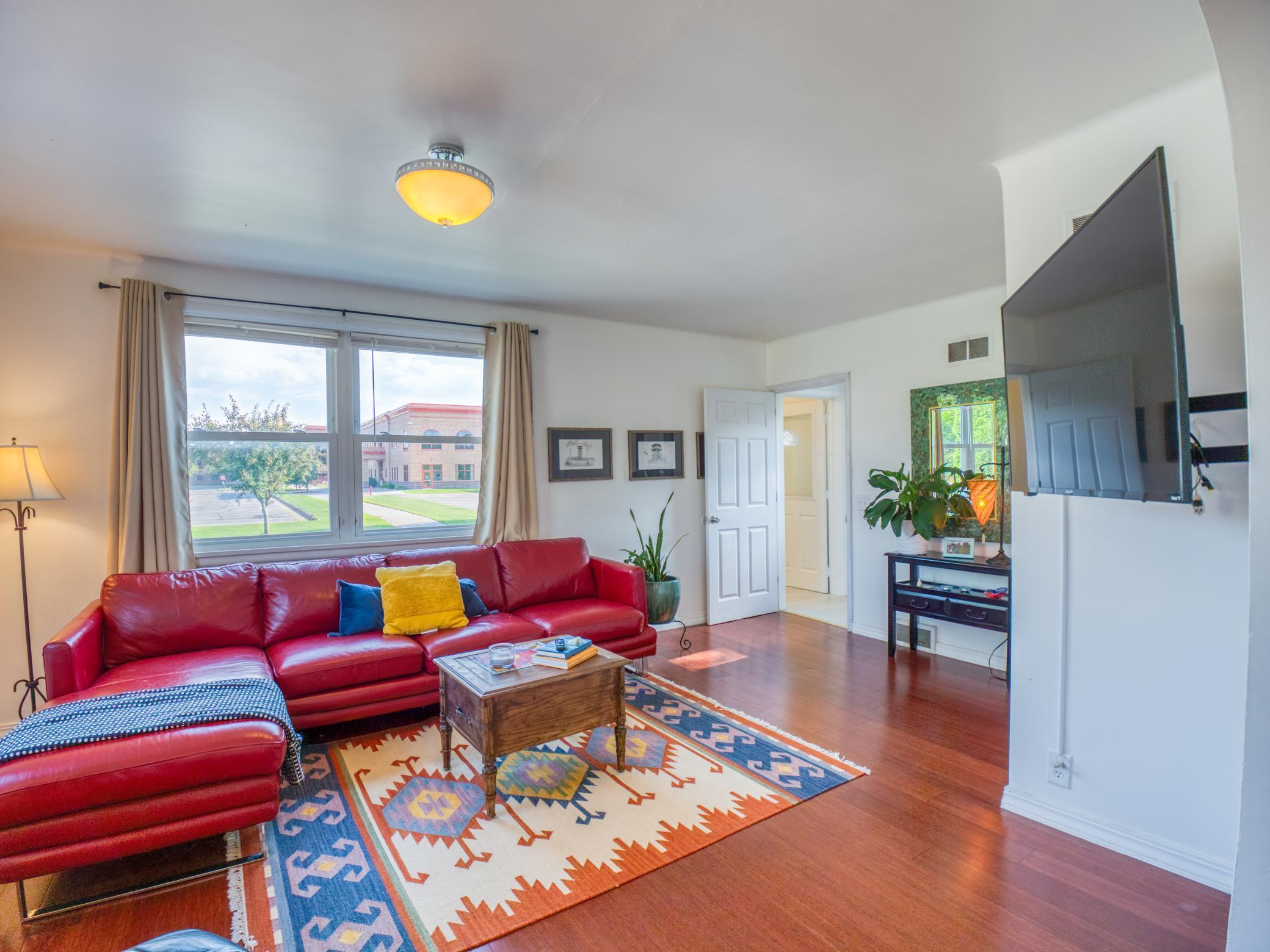 311 8th Street NW
