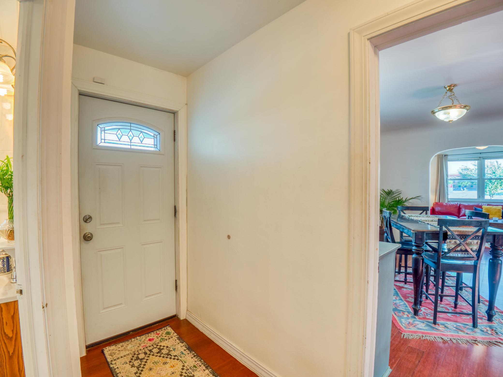 311 8th Street NW