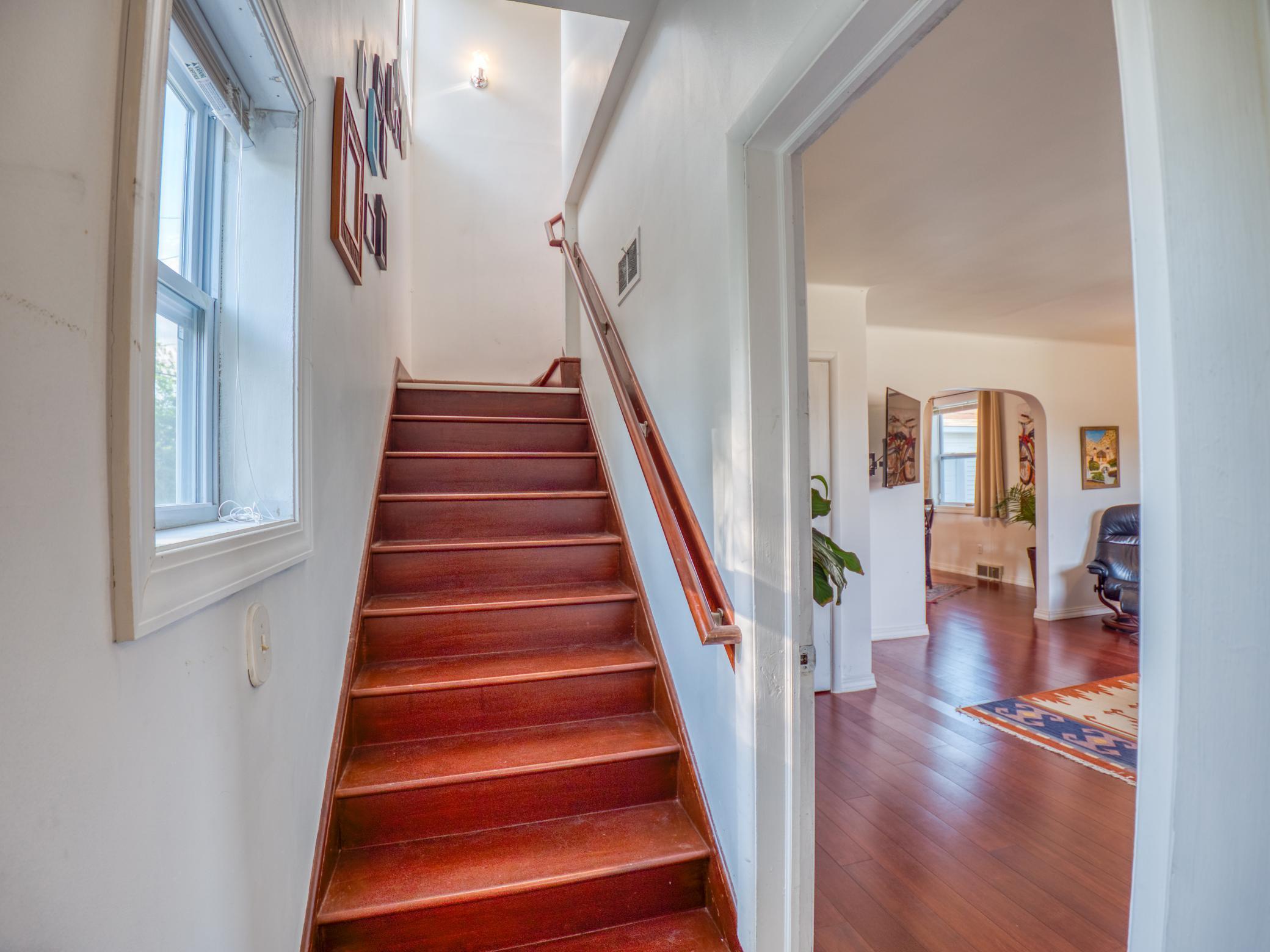 311 8th Street NW