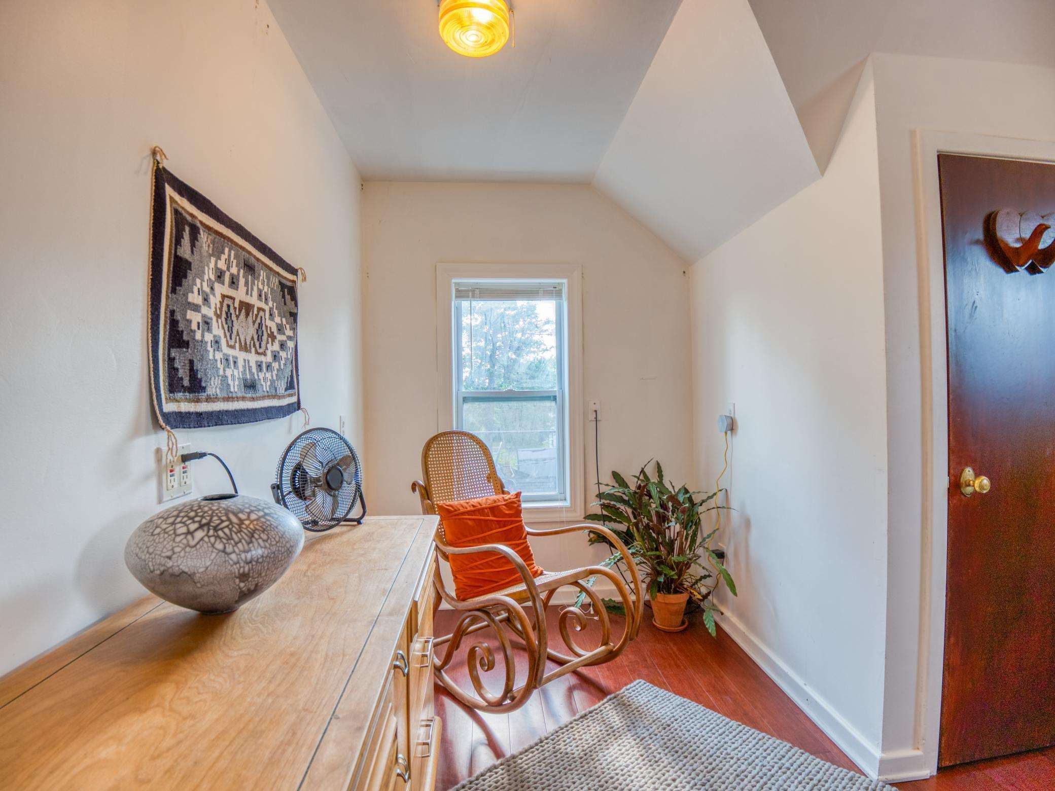311 8th Street NW