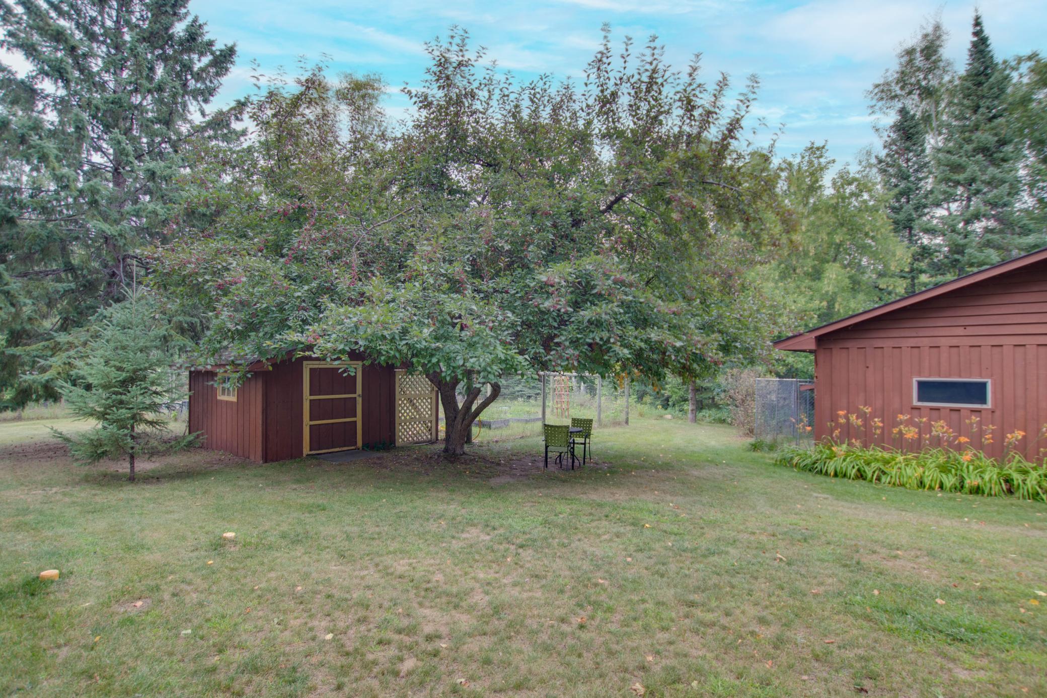 153 Lakewood Drive NW