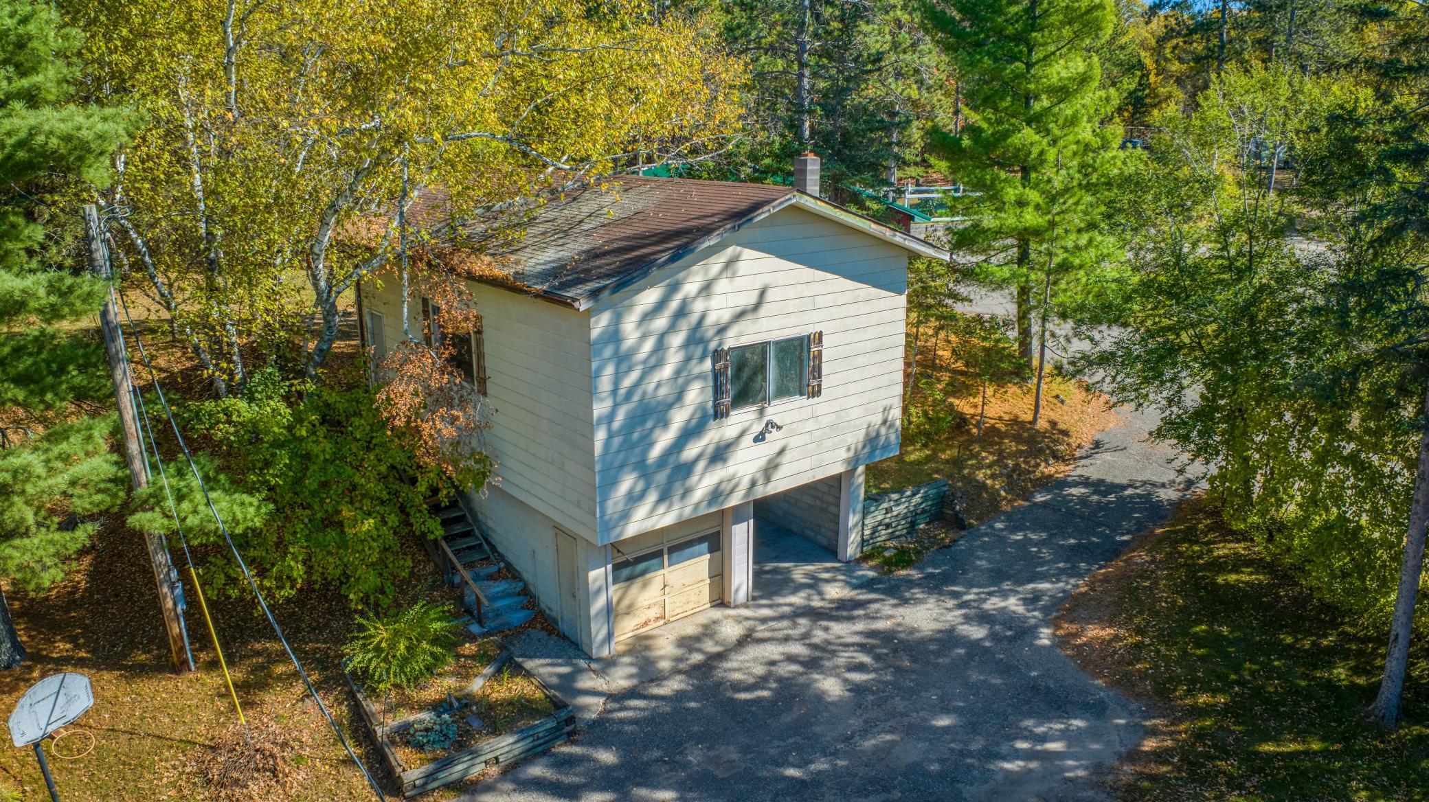 8486 Altman Court NW