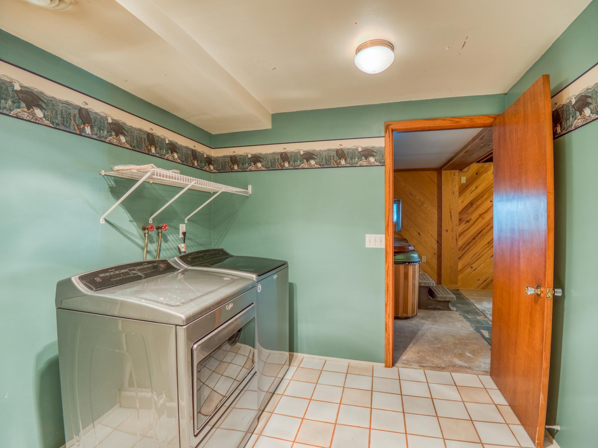 8486 Altman Court NW