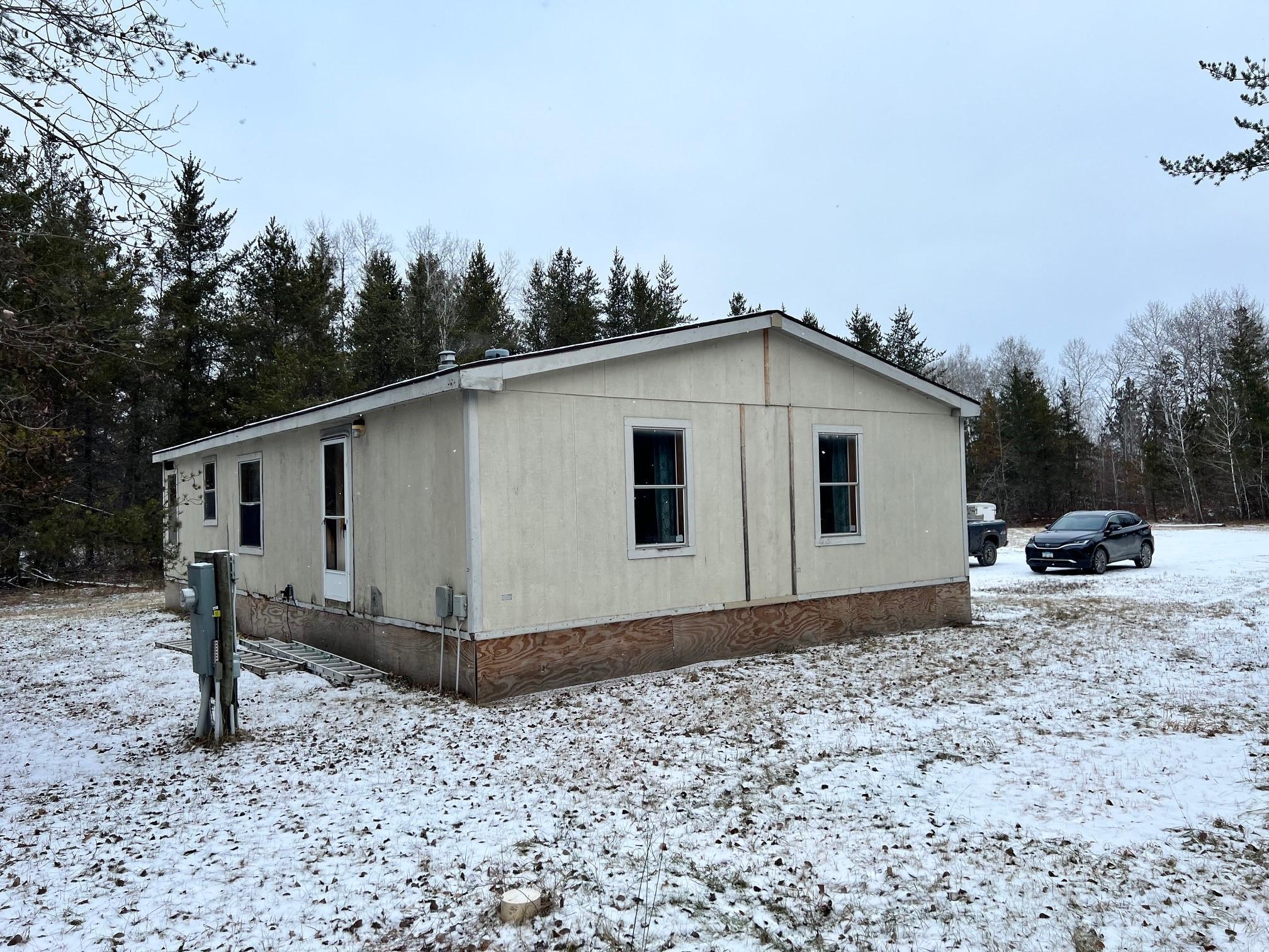 32900 County 9