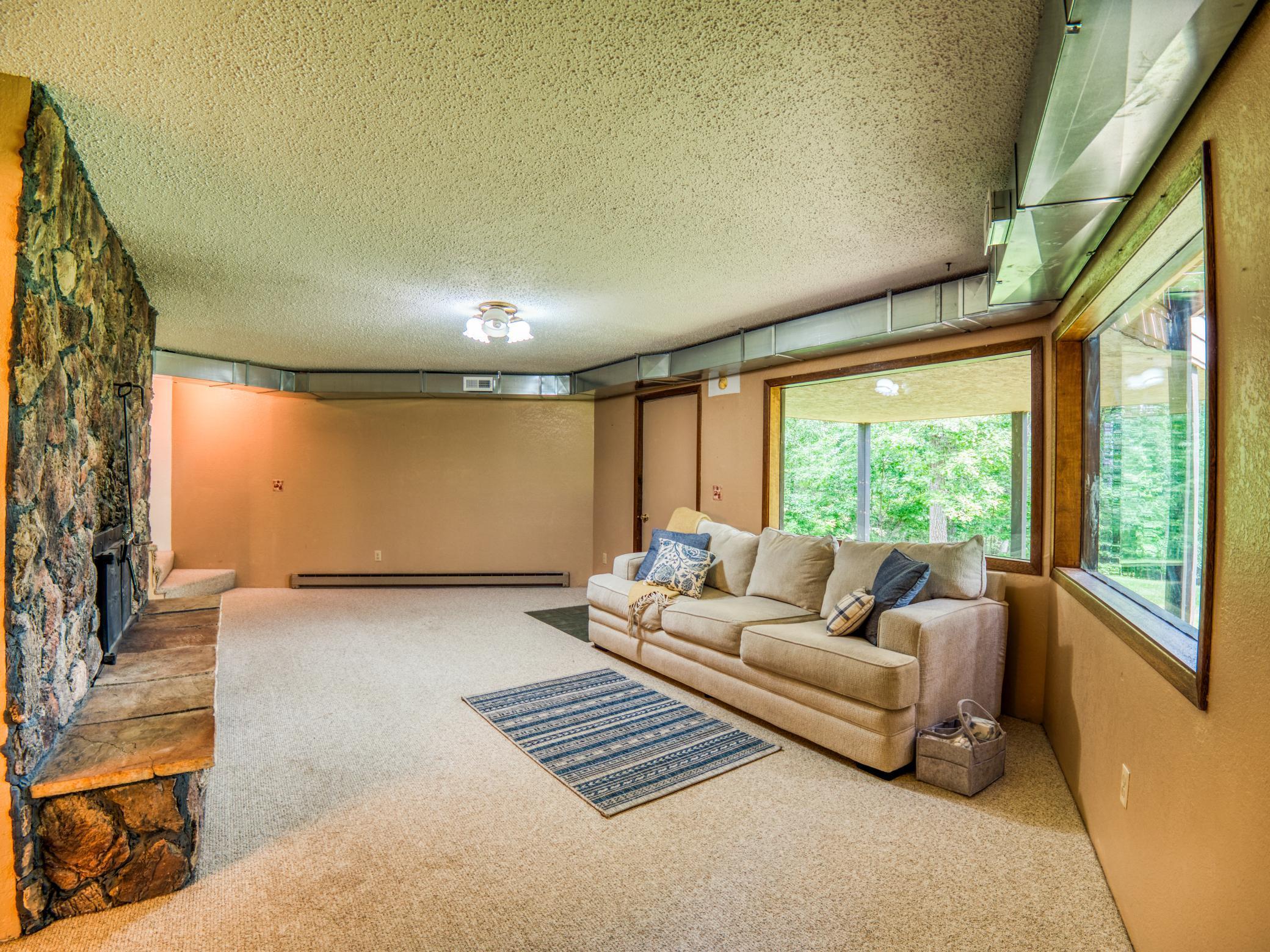 2883 Sawyer Road SW