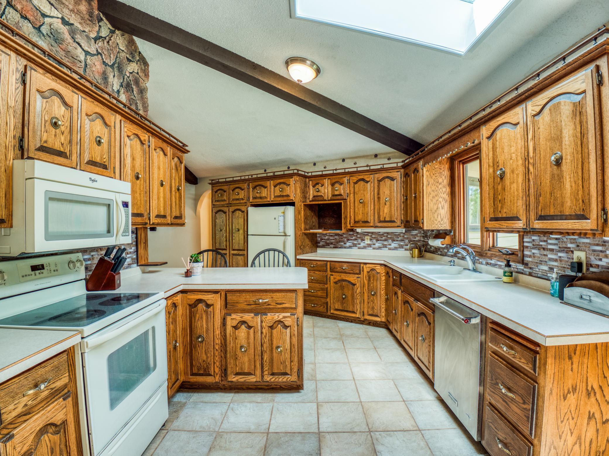 2883 Sawyer Road SW