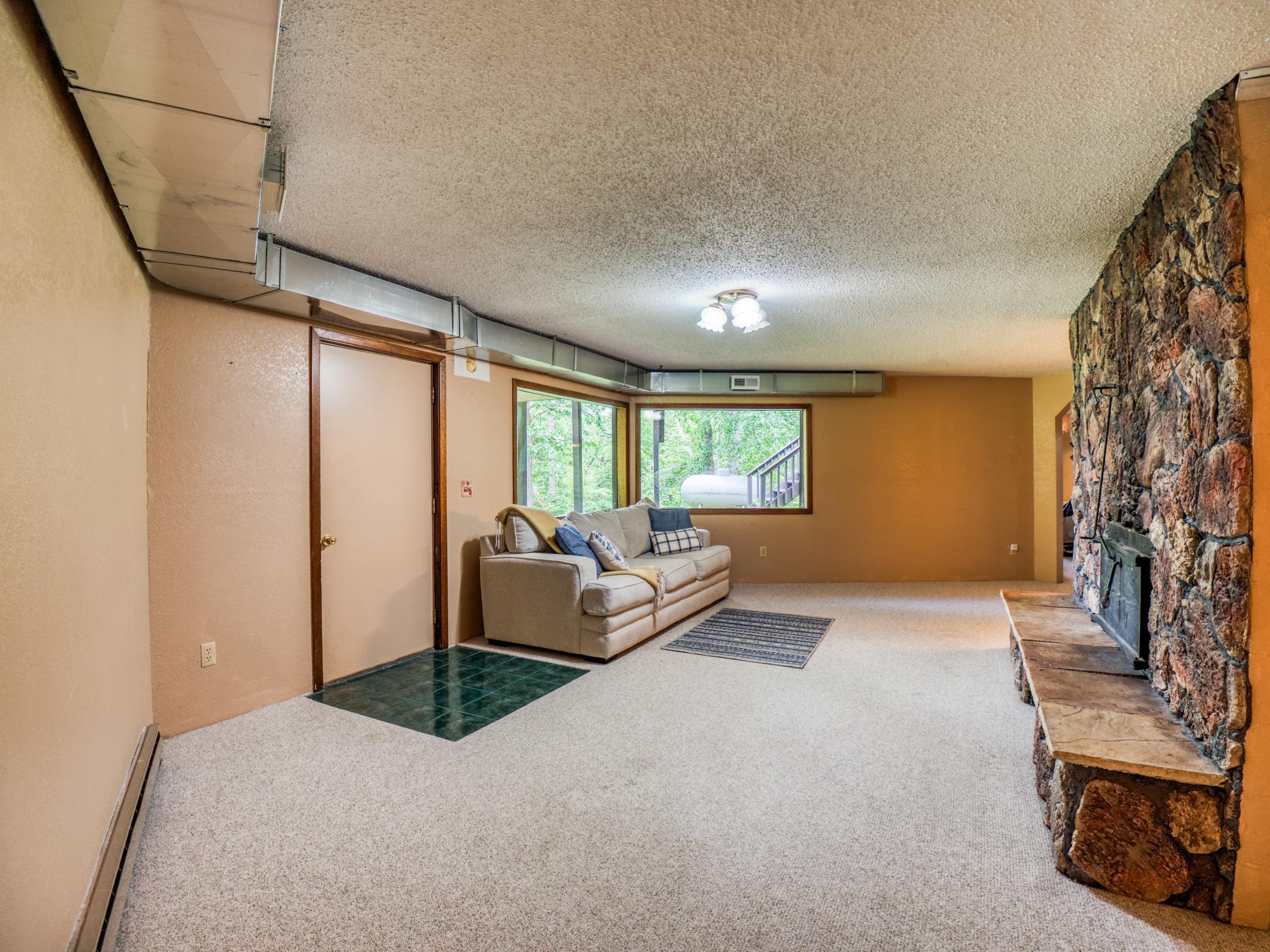 2883 Sawyer Road SW