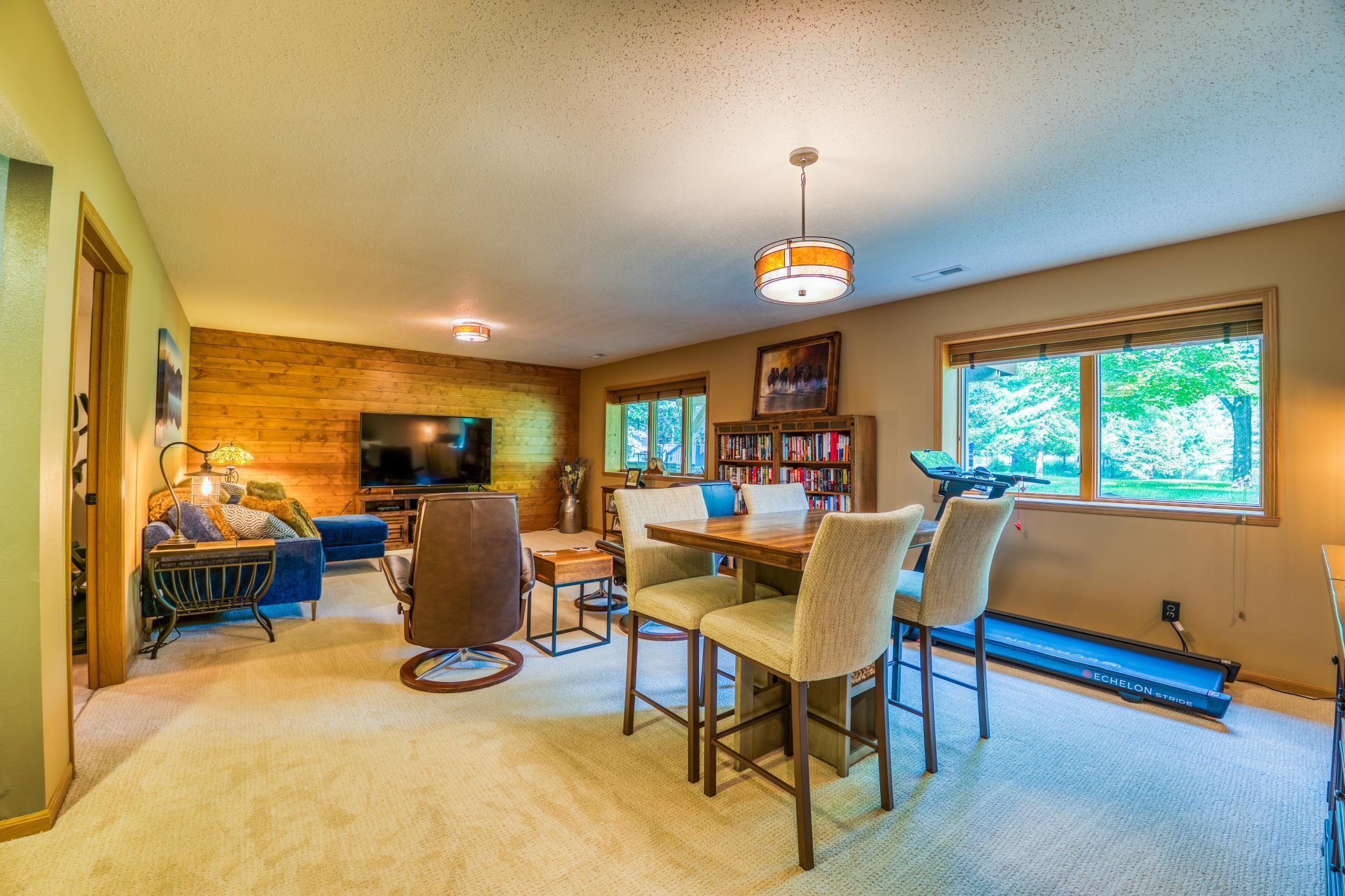 416 Roosevelt Road SW