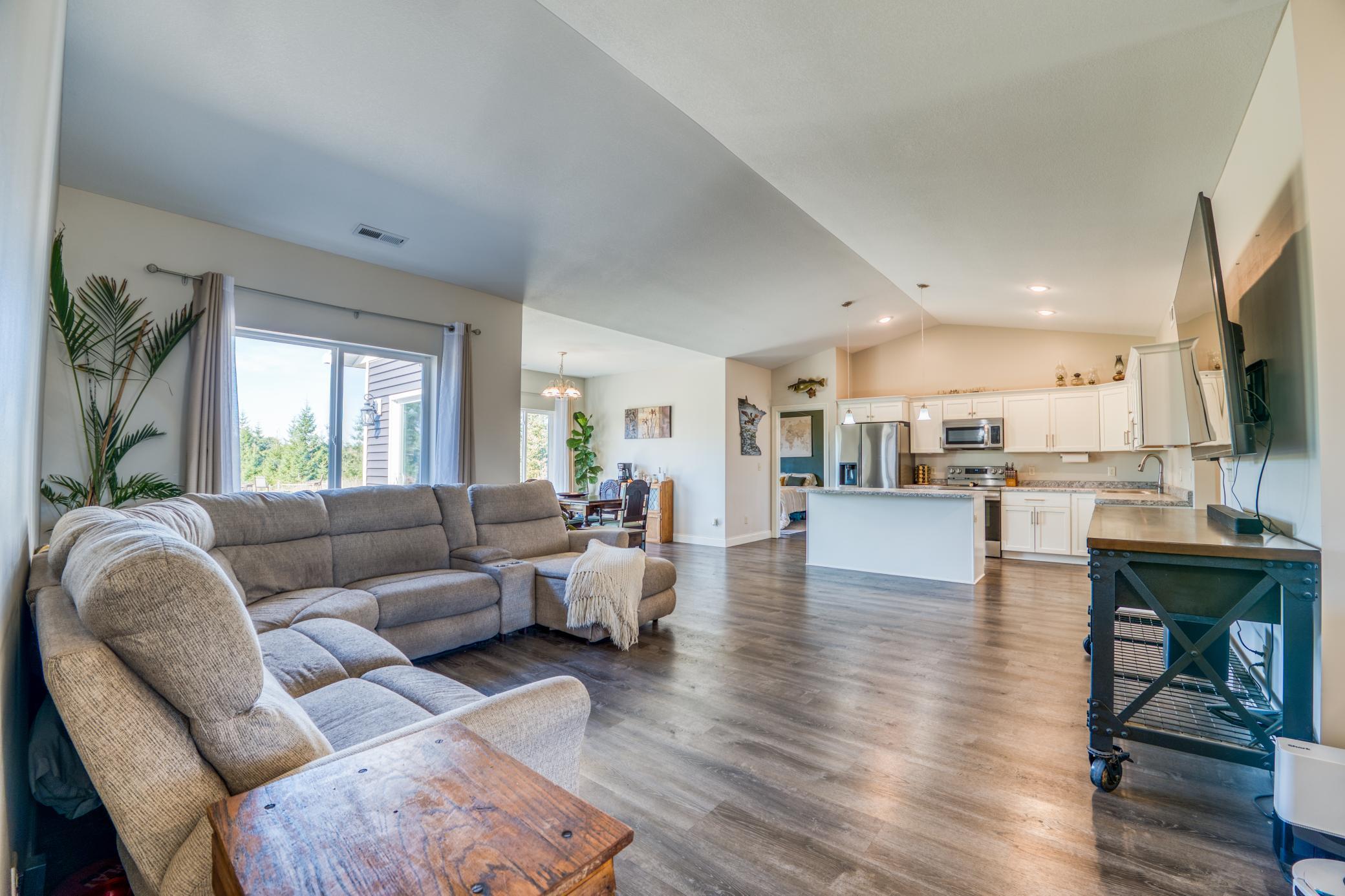 2008 Whiting Road NW Unit: 1