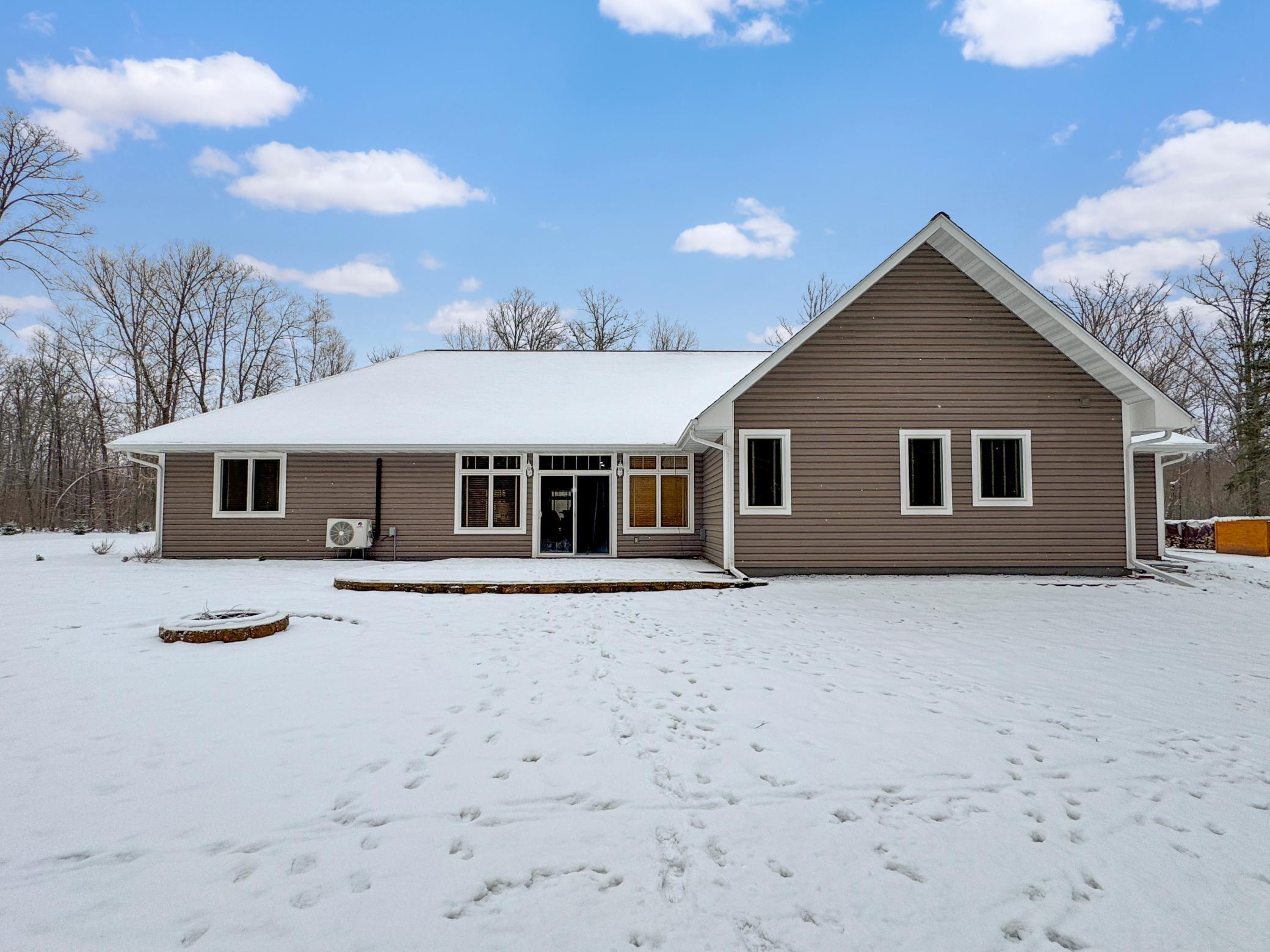 49911 Tallwood Trail