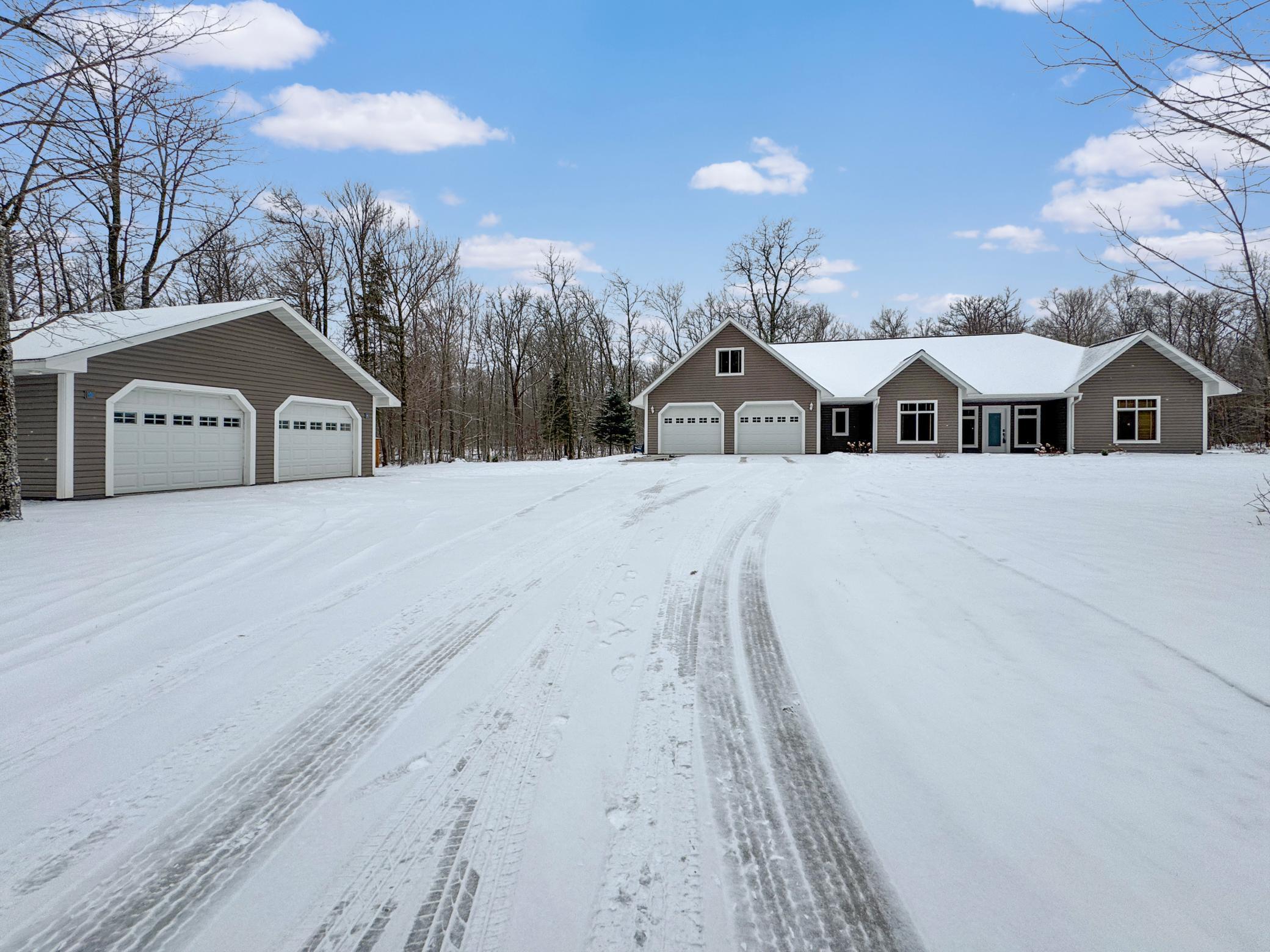 49911 Tallwood Trail