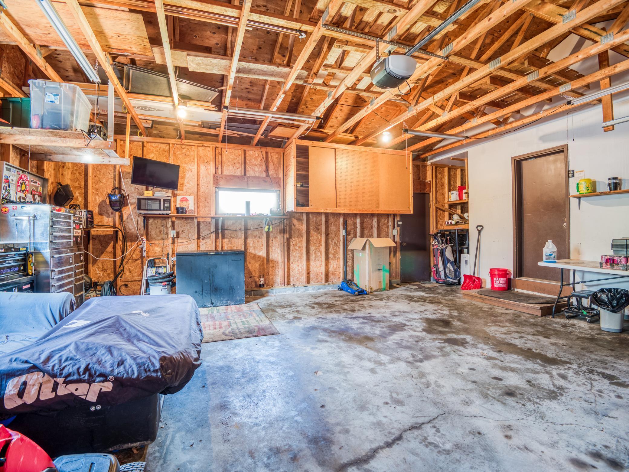2832 Timberlane Way SW