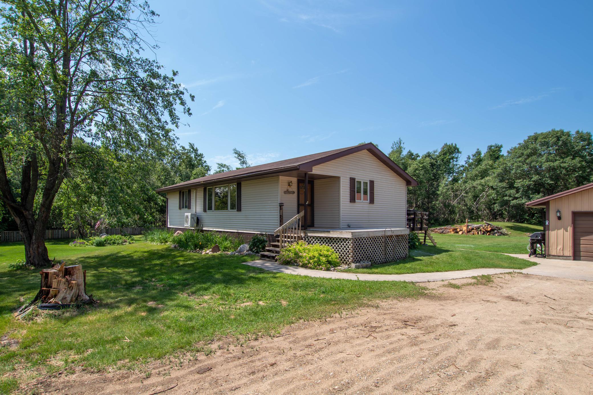 650 Stone Lake Road NW