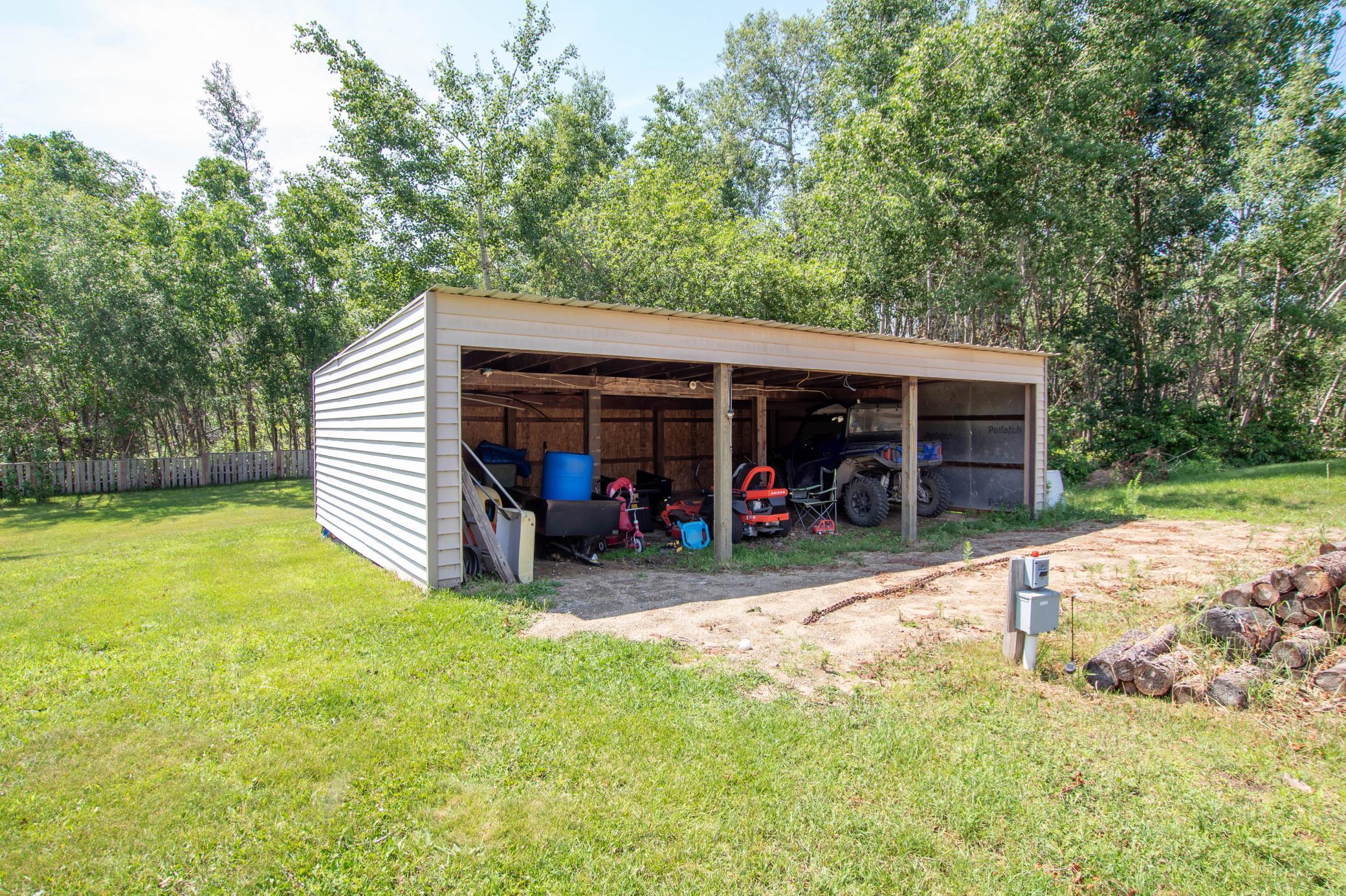 650 Stone Lake Road NW