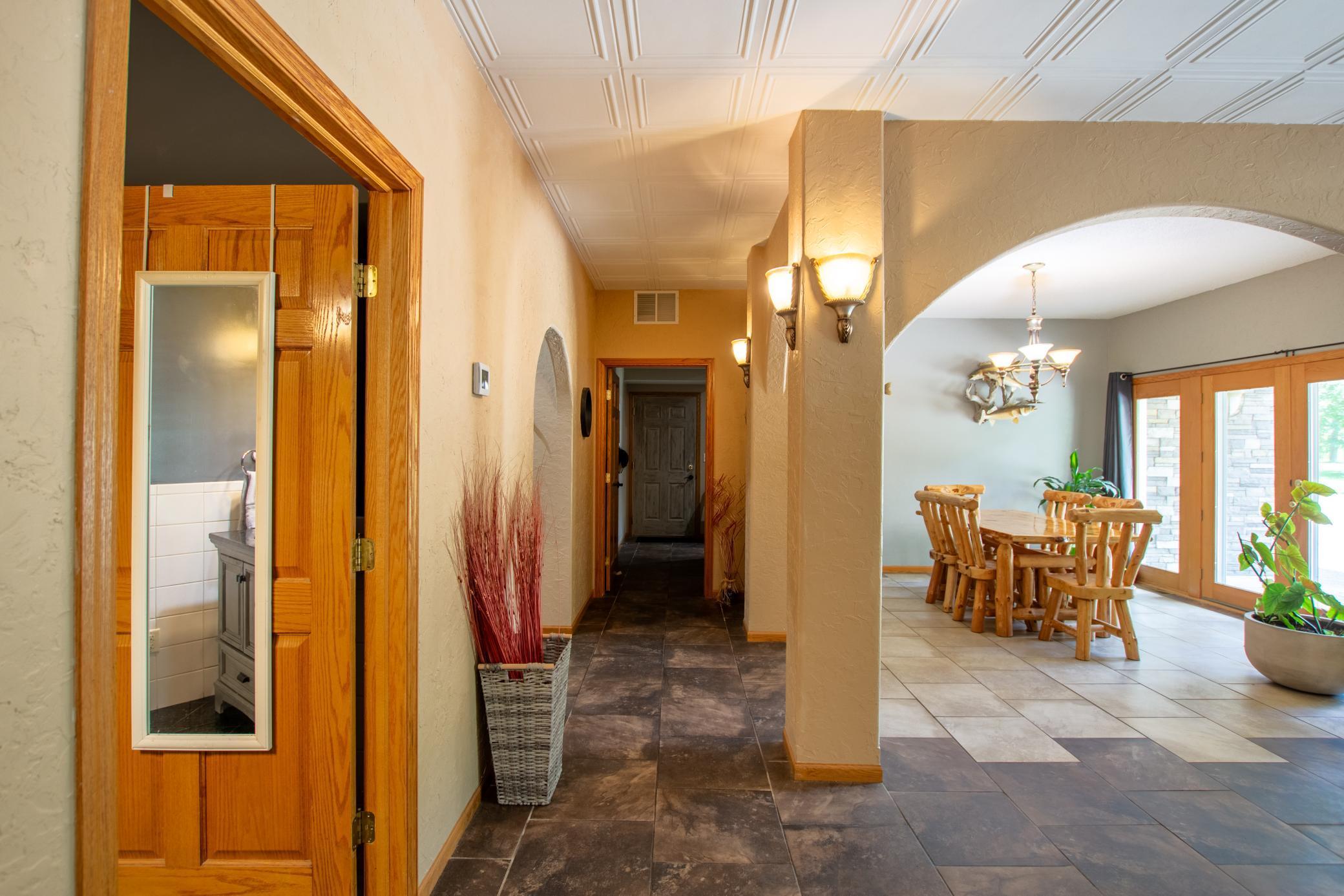 45745 Roxbury Drive