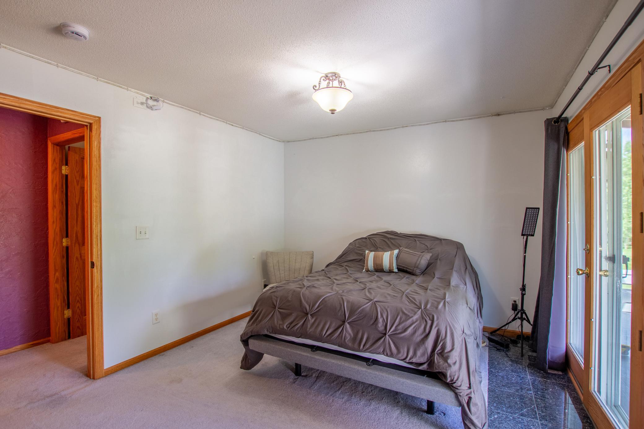 45745 Roxbury Drive