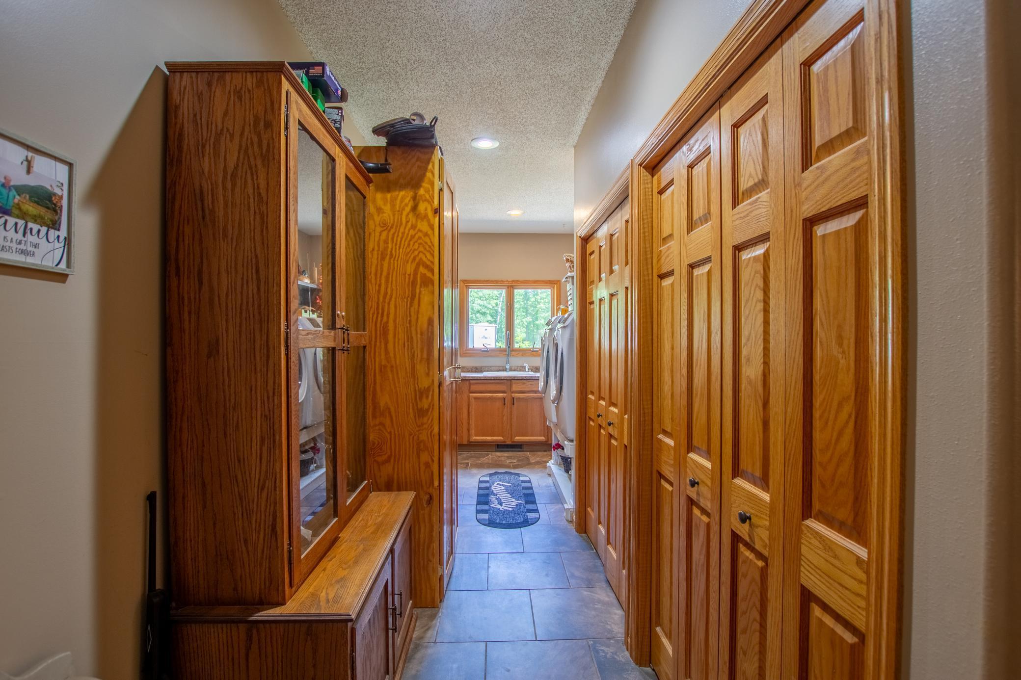 45745 Roxbury Drive