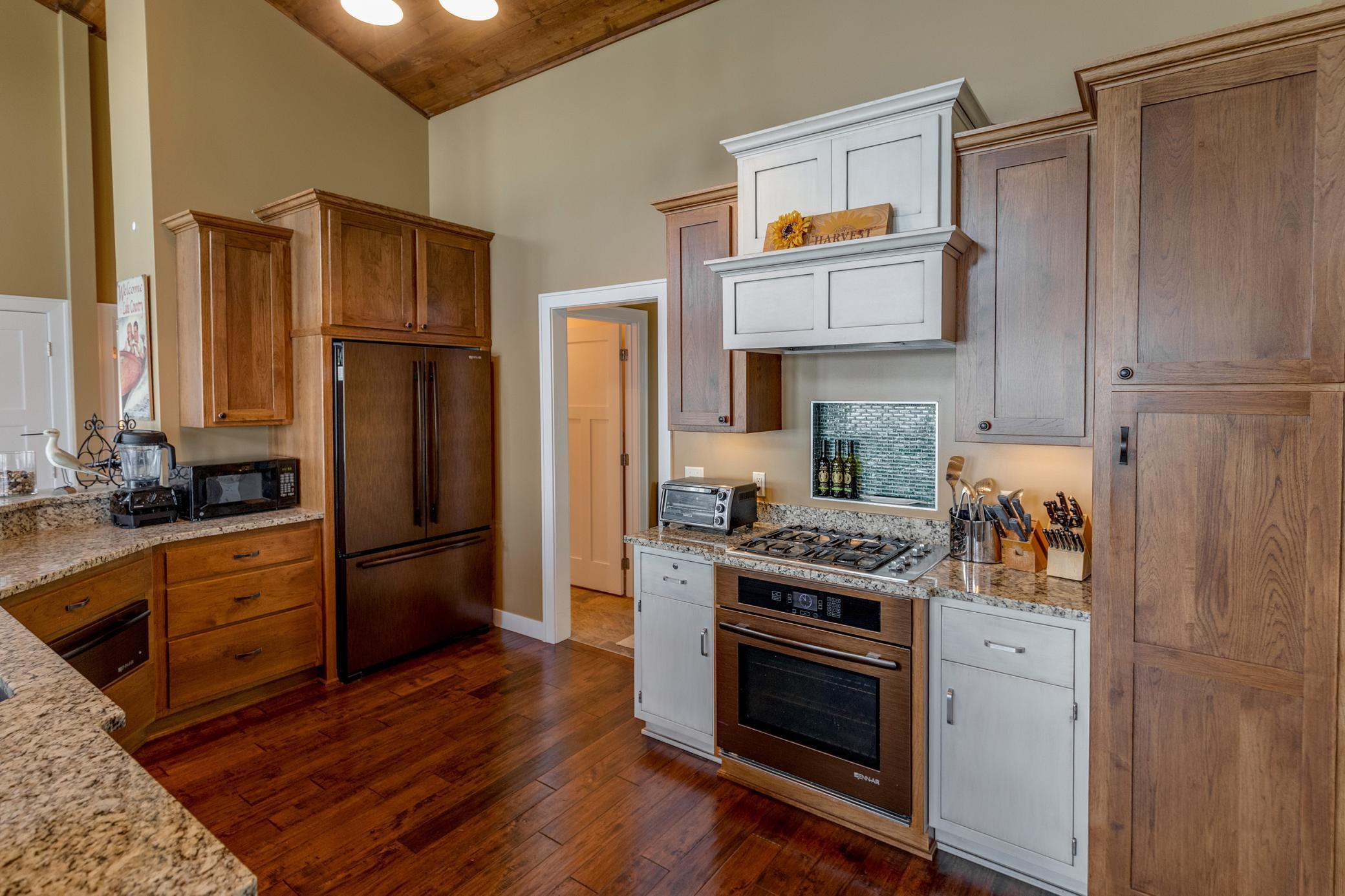 431 Hideaway Place