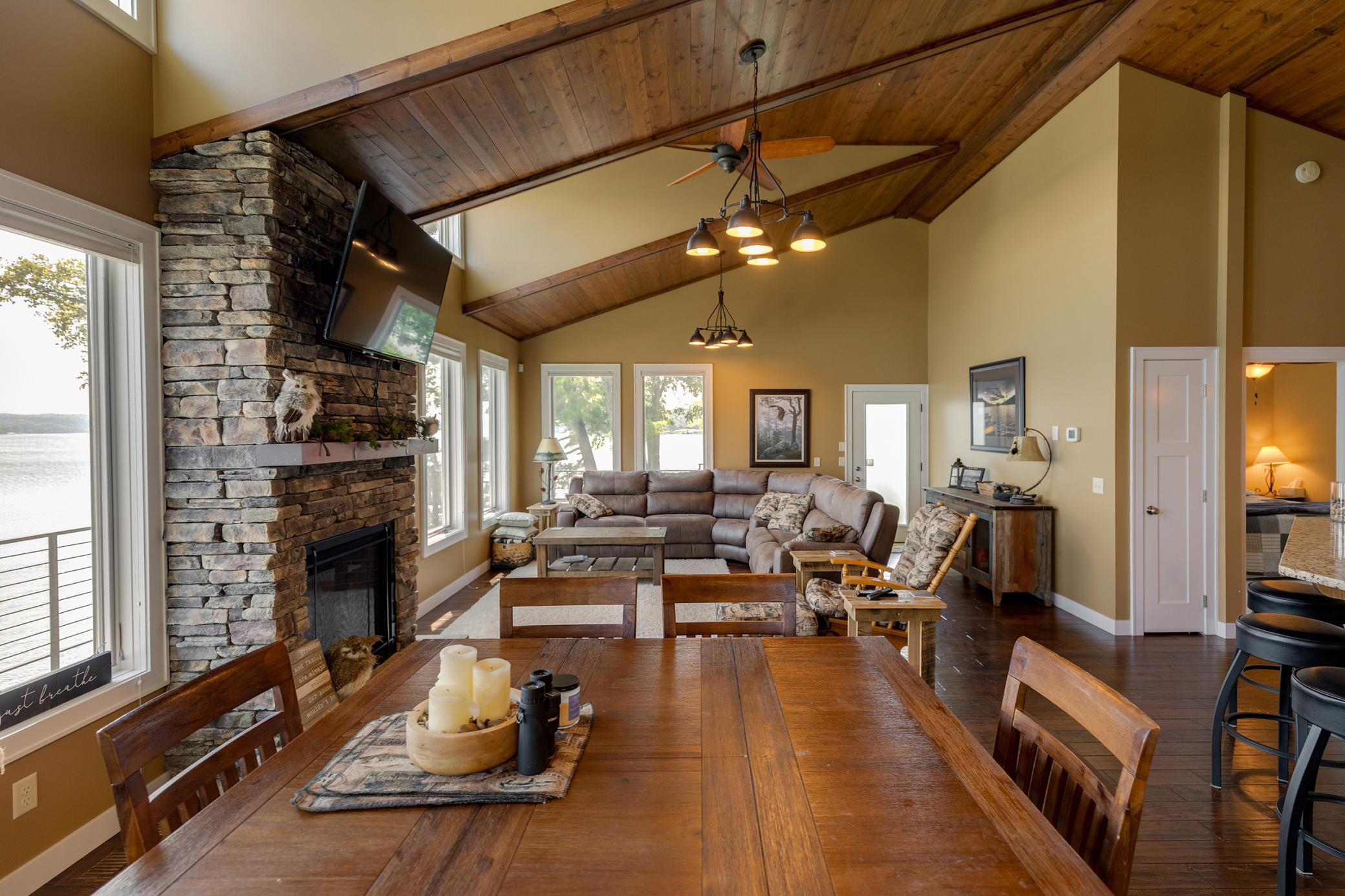 431 Hideaway Place