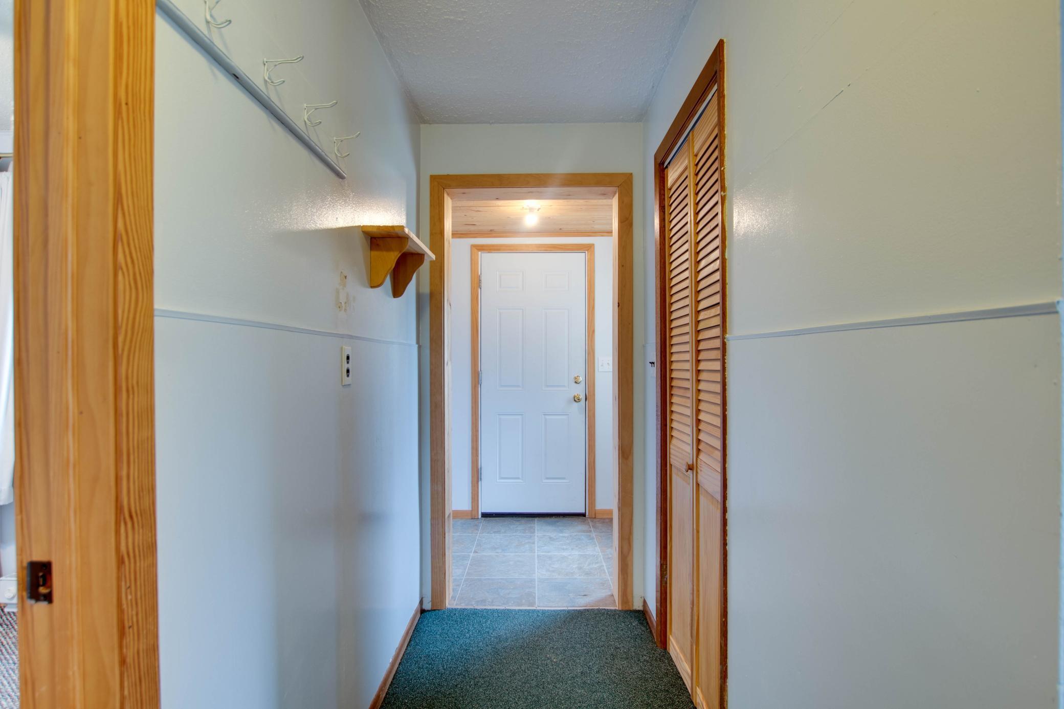 1011 12th Street NW