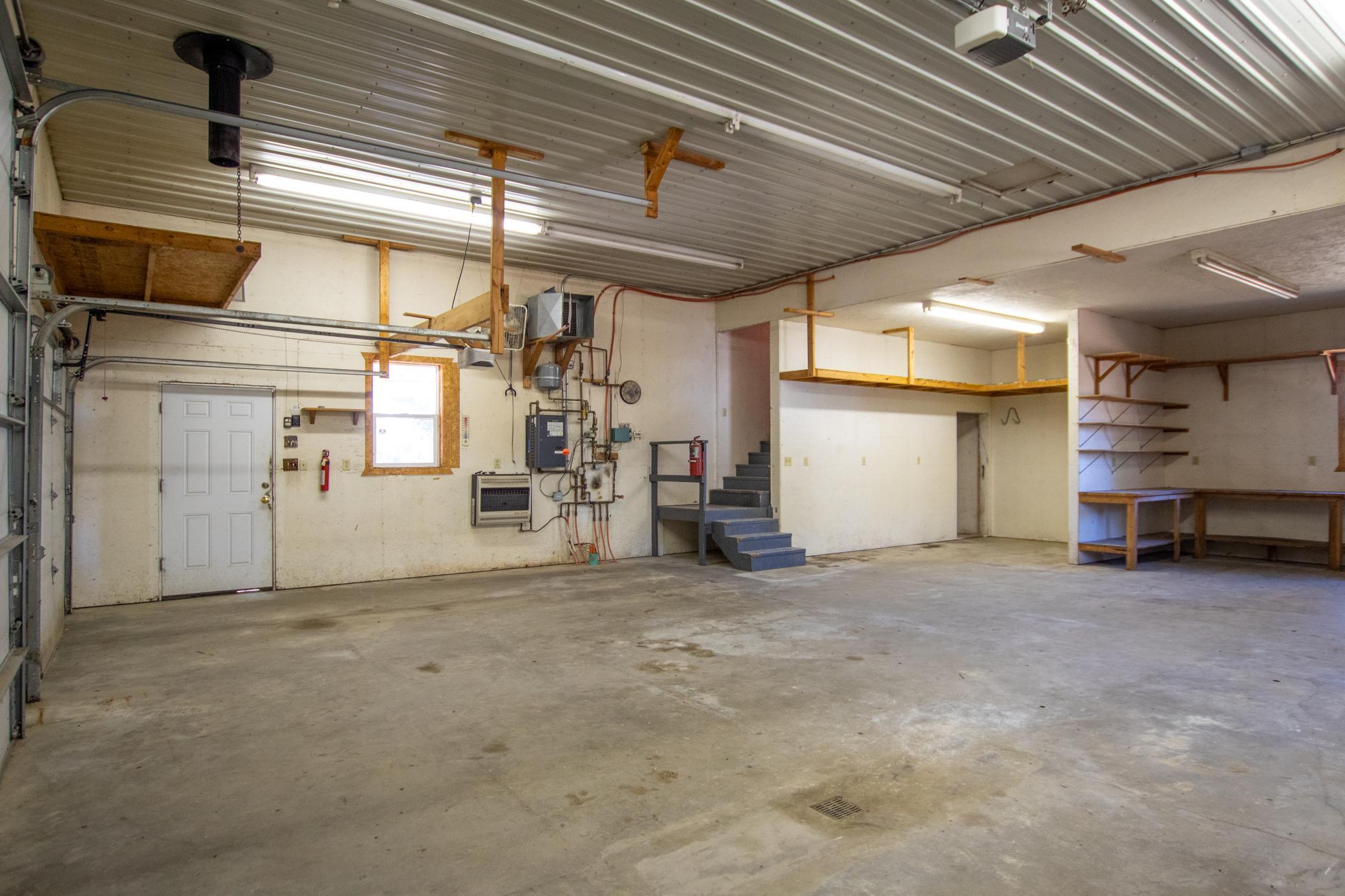 38305 County 4