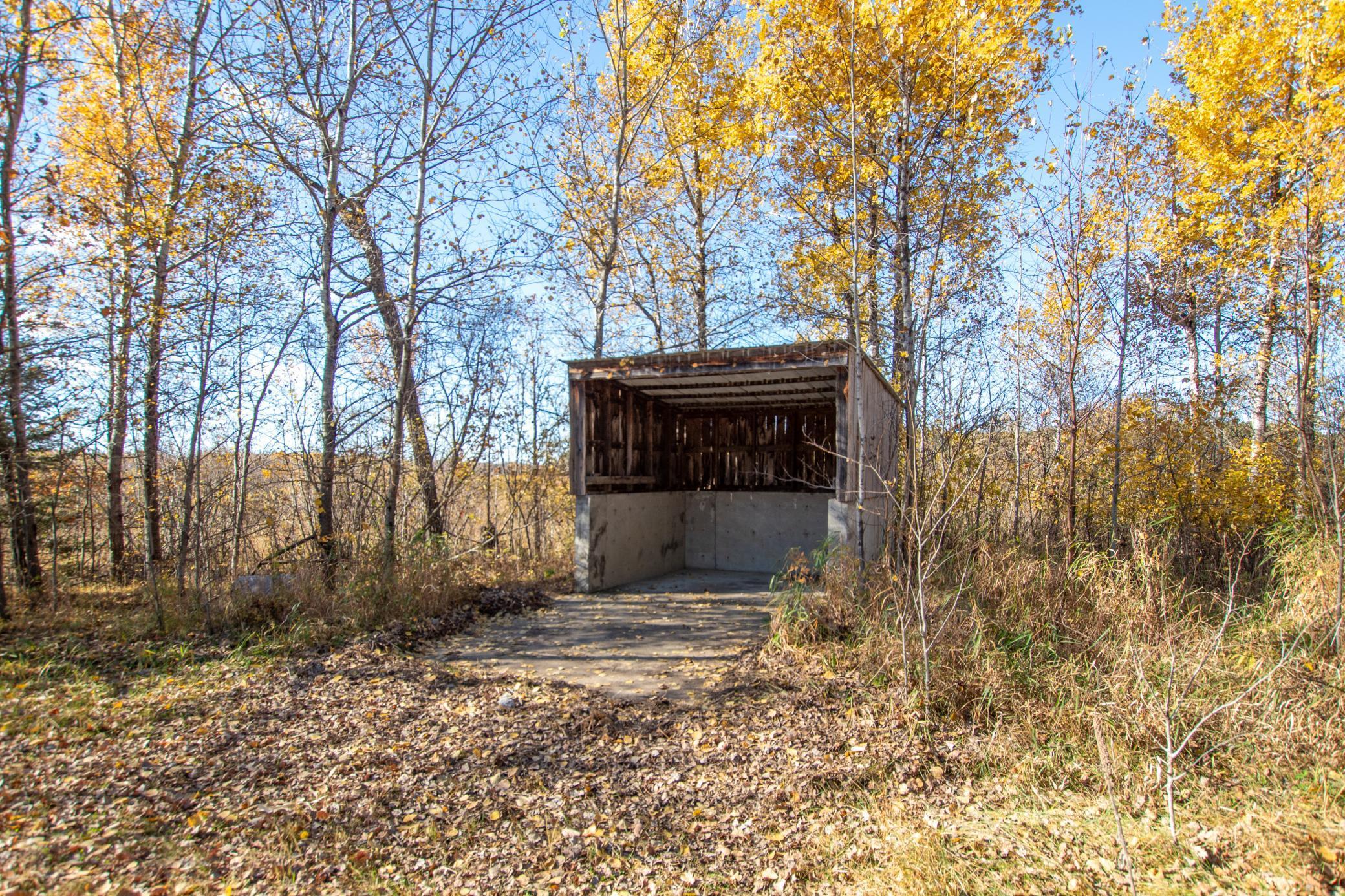 38305 County 4