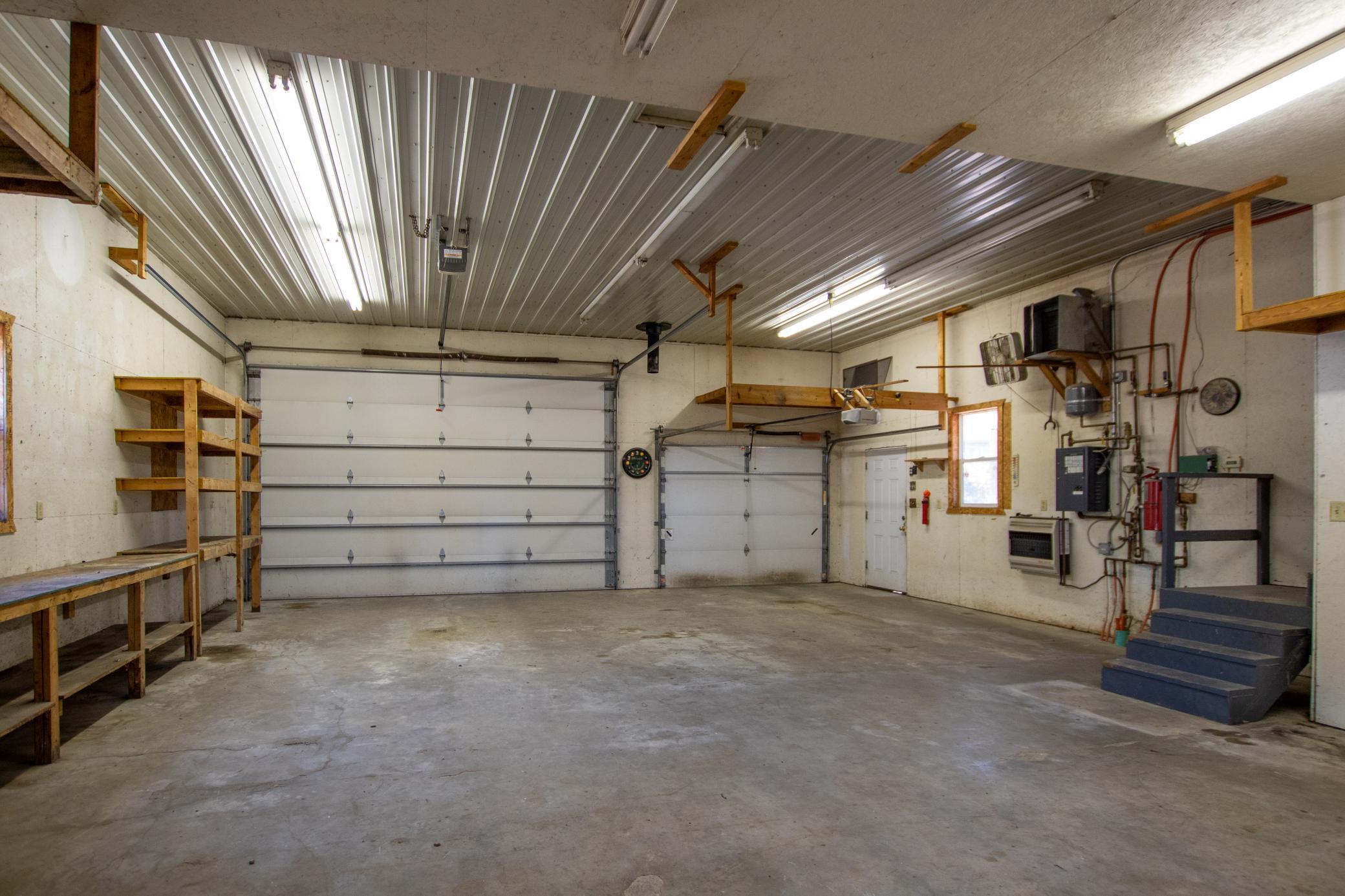 38305 County 4