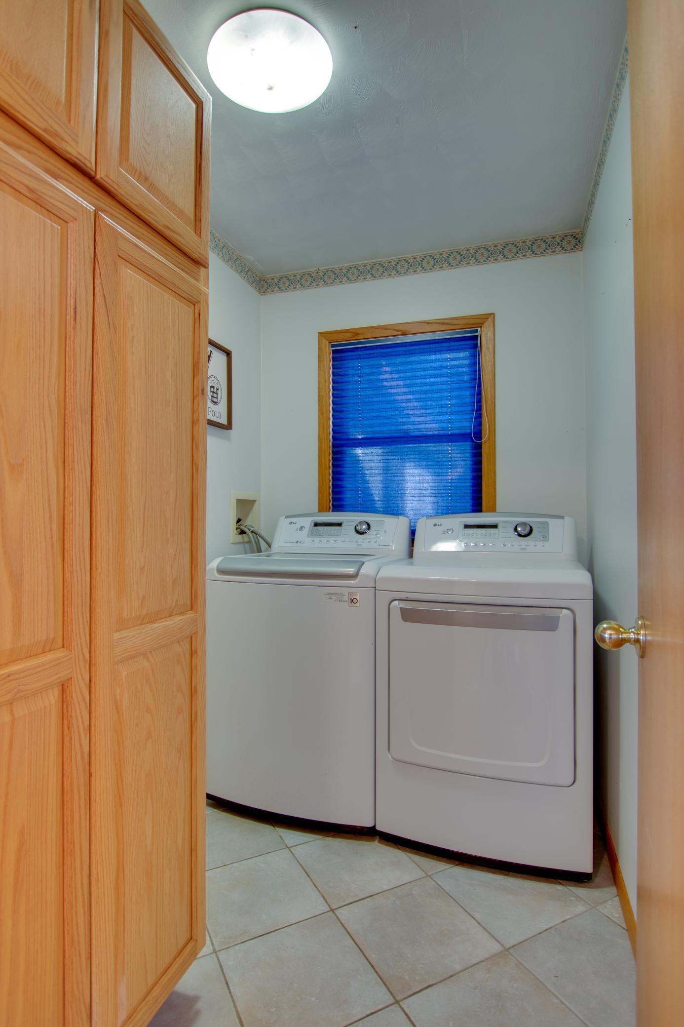 38305 County 4