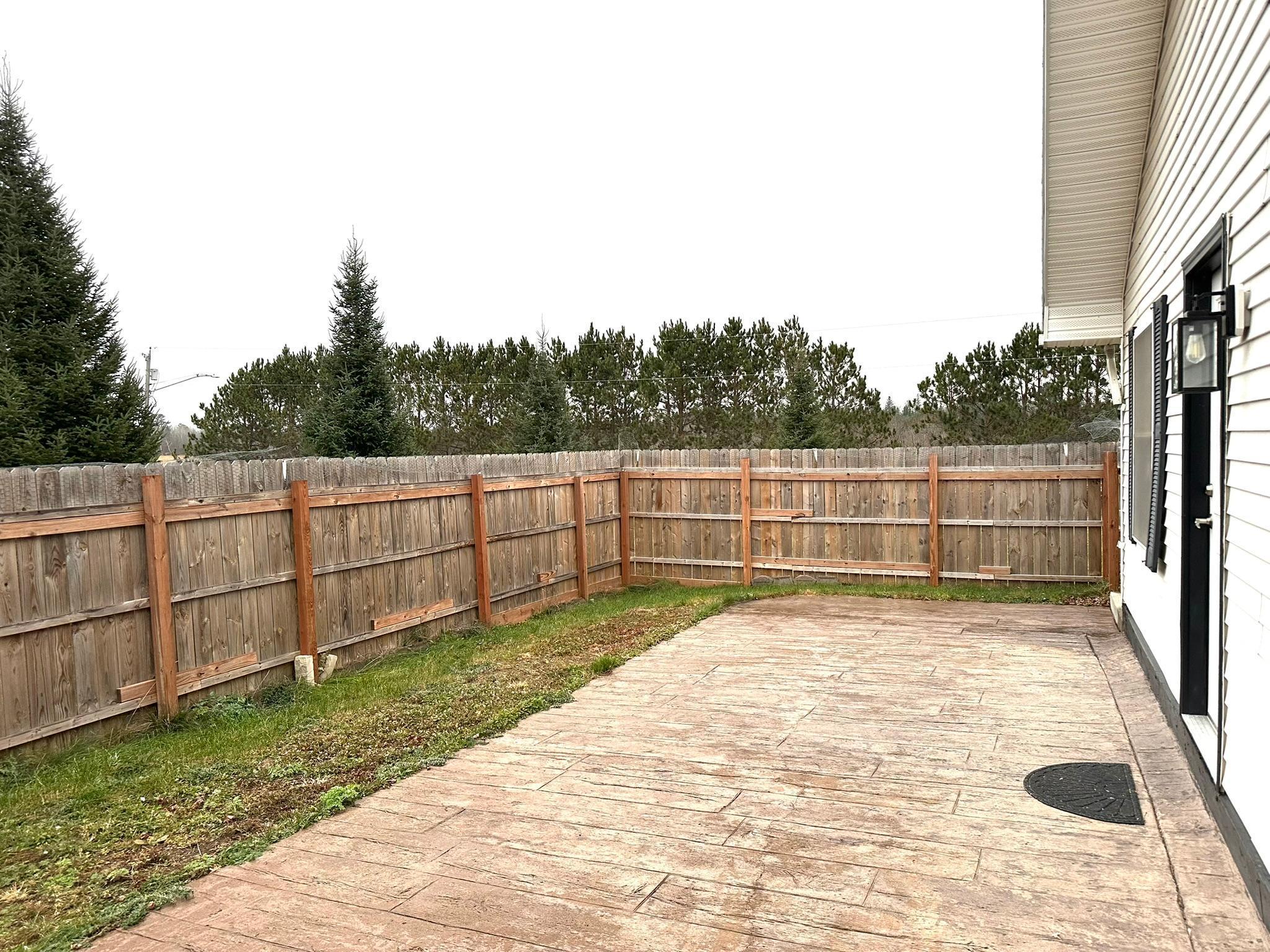 200 Staff Street SE
