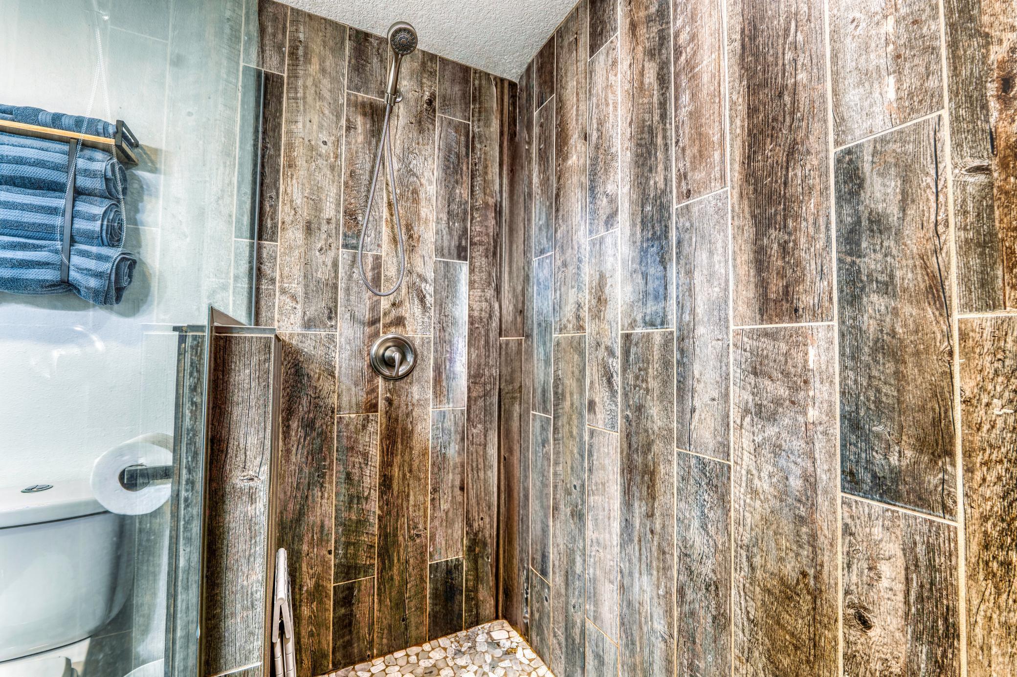 8887 Kabekona Ridge Drive NW