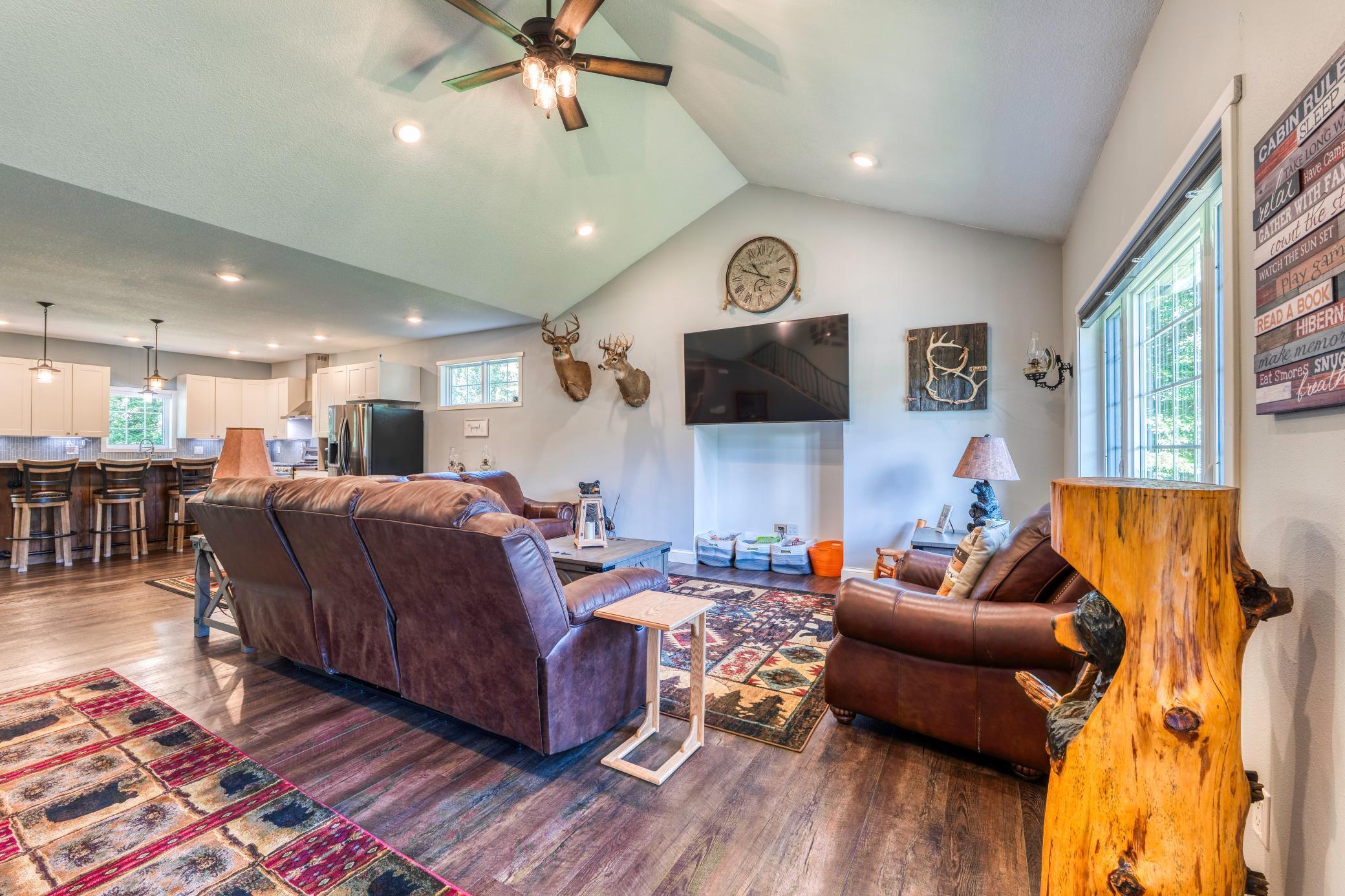 8887 Kabekona Ridge Drive NW