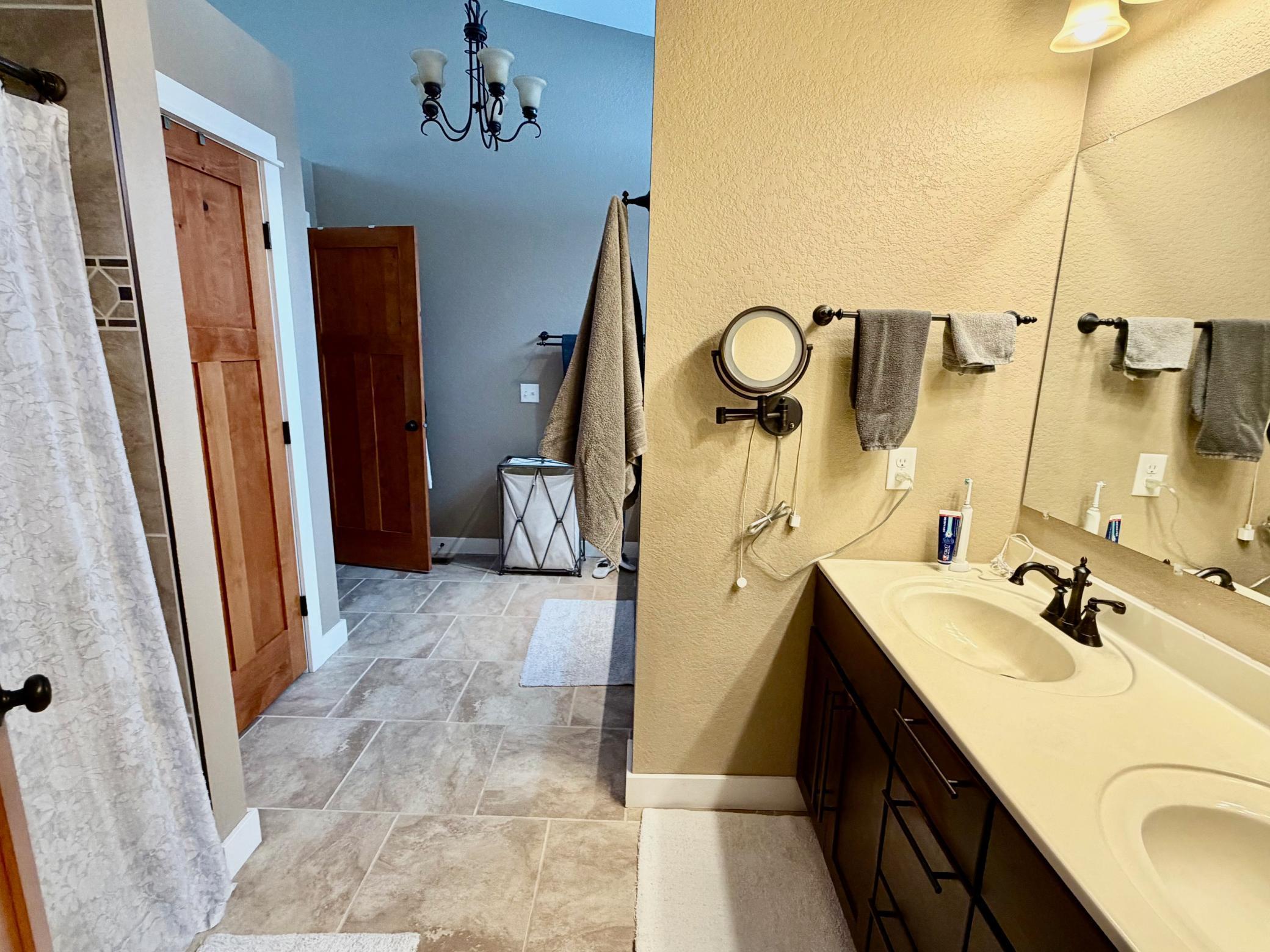 4425 Scotchpine Court NW