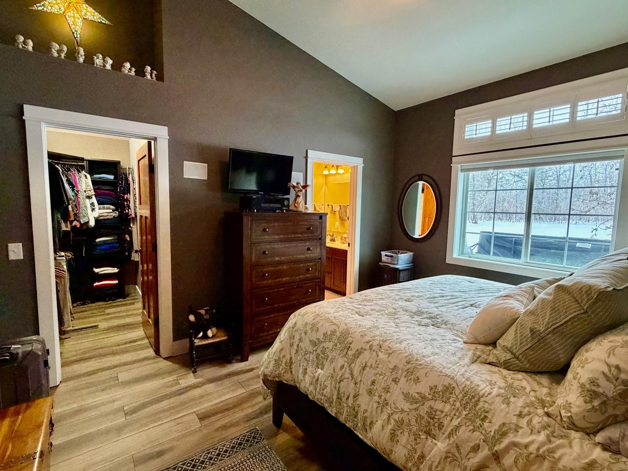 4425 Scotchpine Court NW