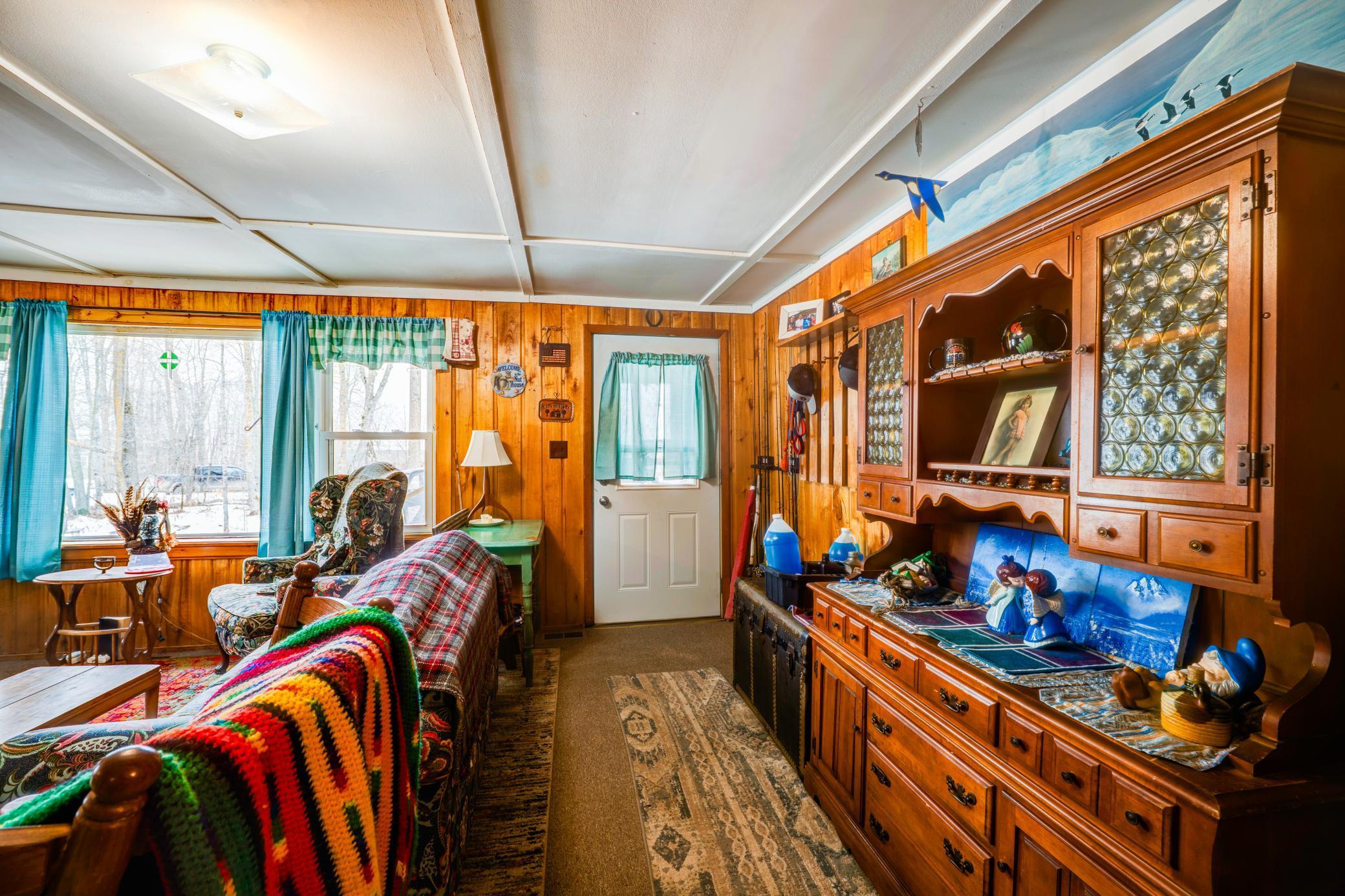 2222 Lake Shore Drive NW