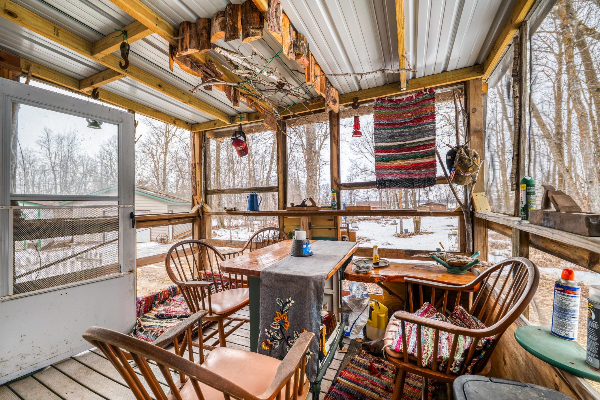 2222 Lake Shore Drive NW