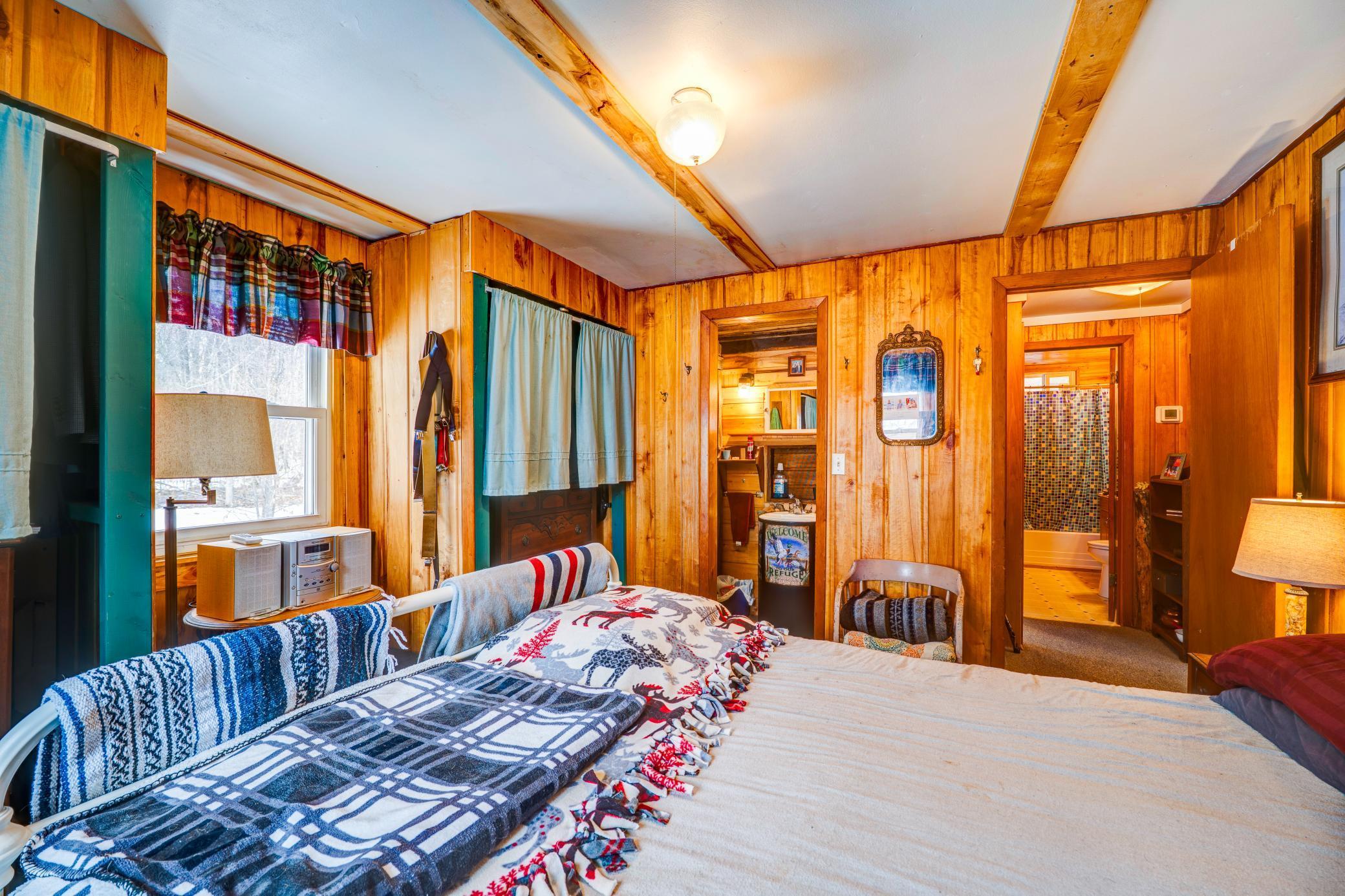 2222 Lake Shore Drive NW