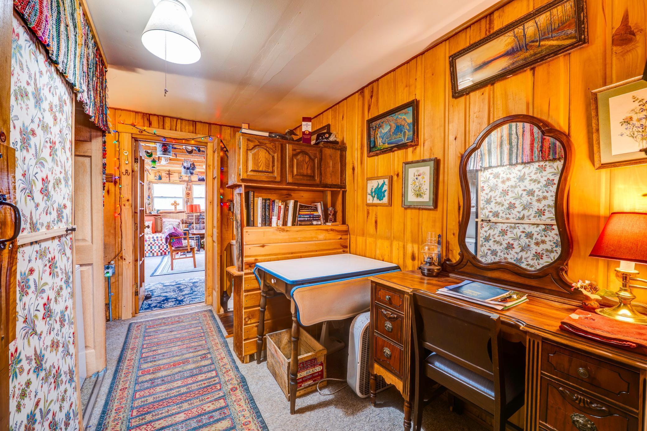 2222 Lake Shore Drive NW