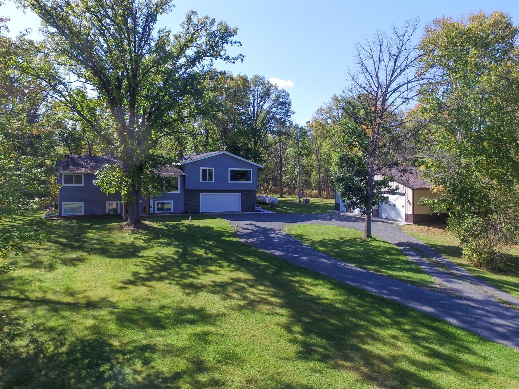 3100 Island View Drive NE