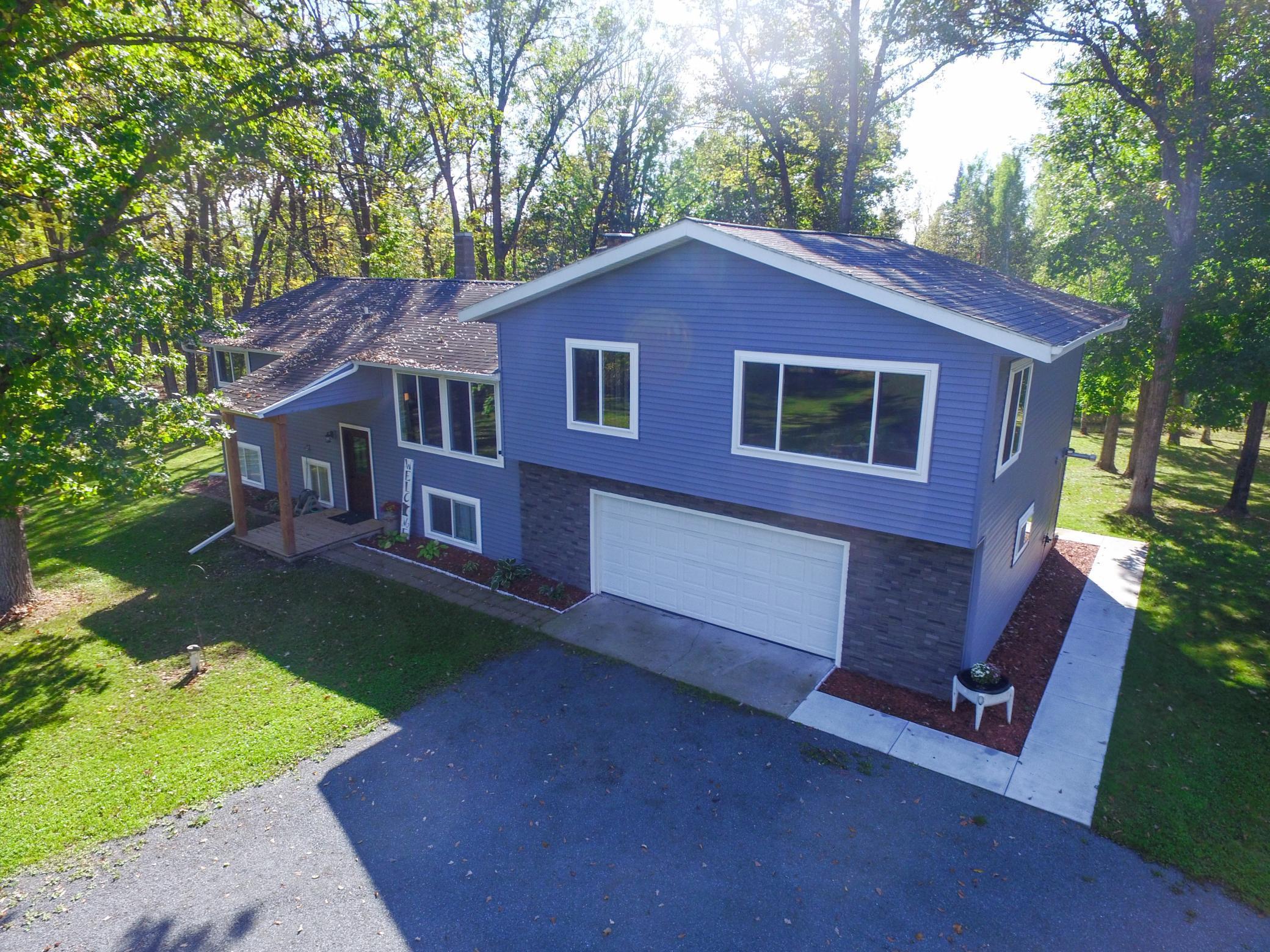 3100 Island View Drive NE