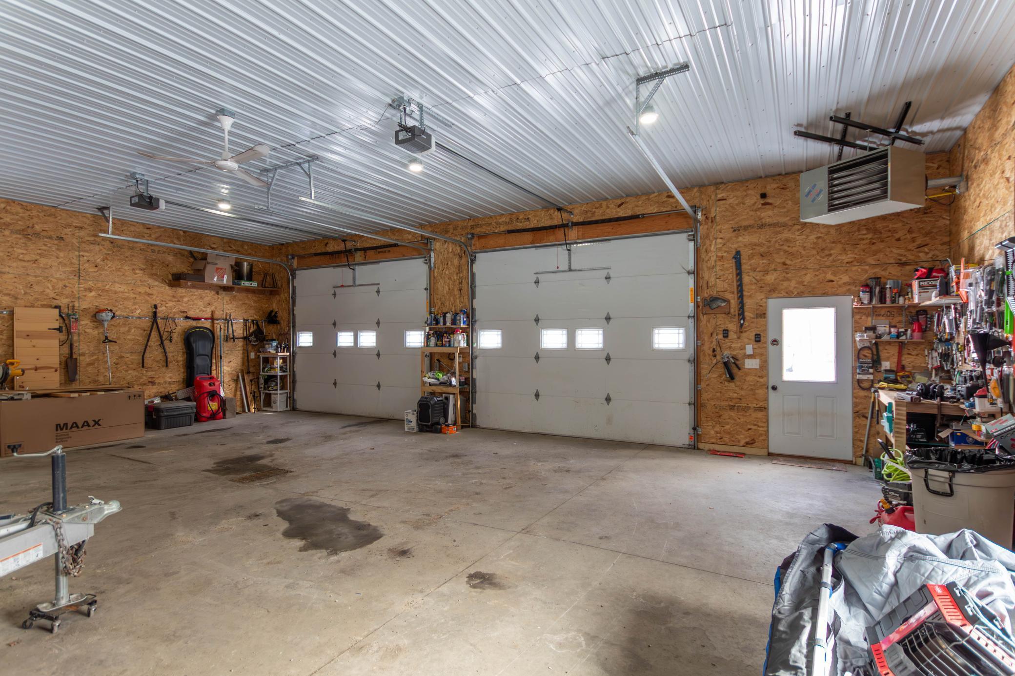 3100 Island View Drive NE