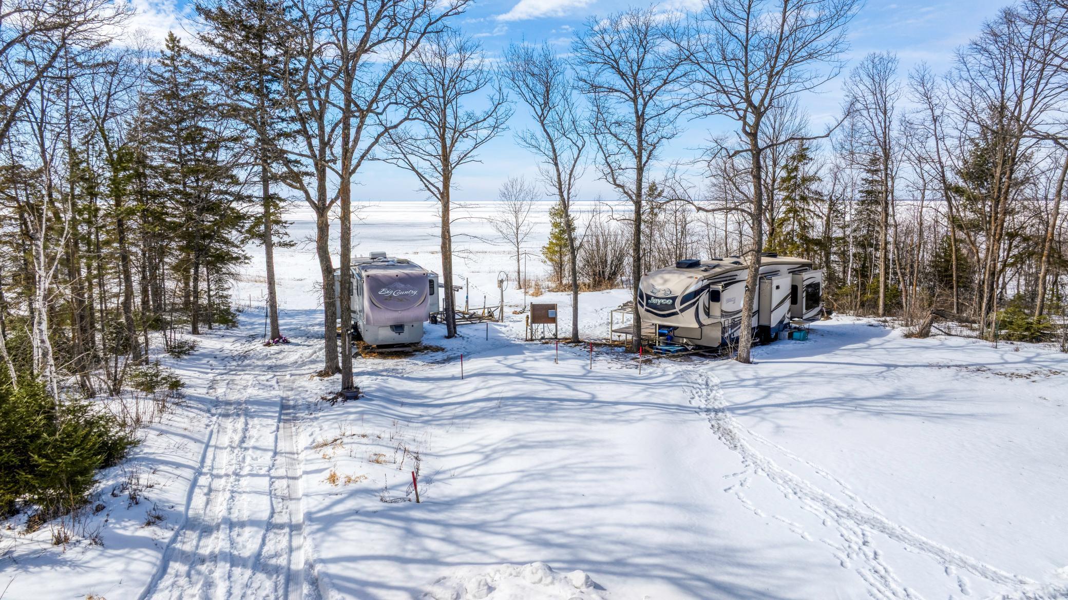 25780 Liliput Lane NE