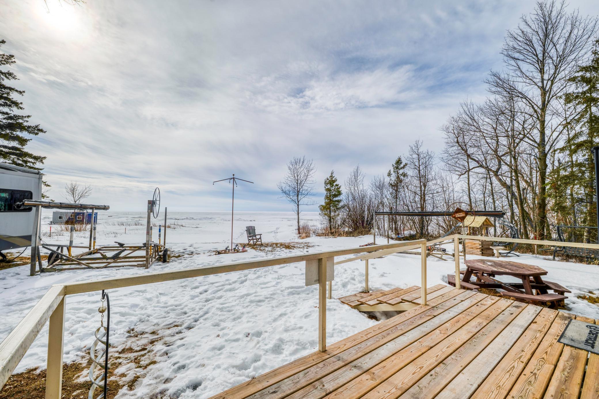 25780 Liliput Lane NE