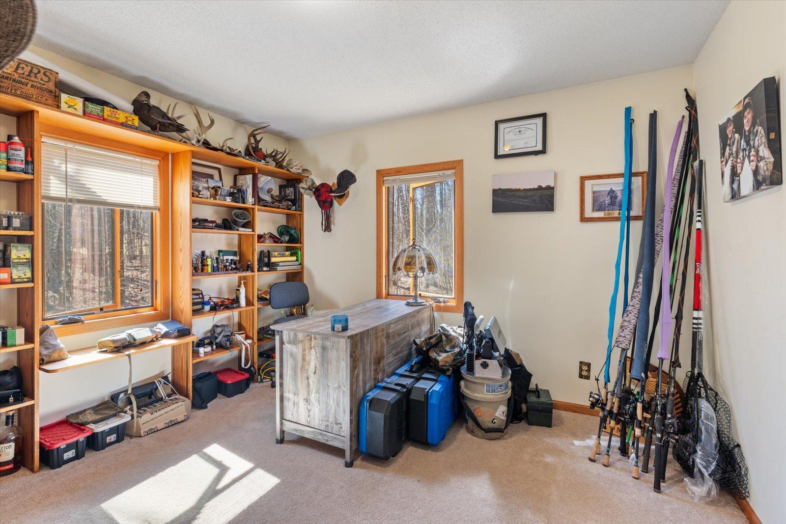 2005 Knollwood Drive