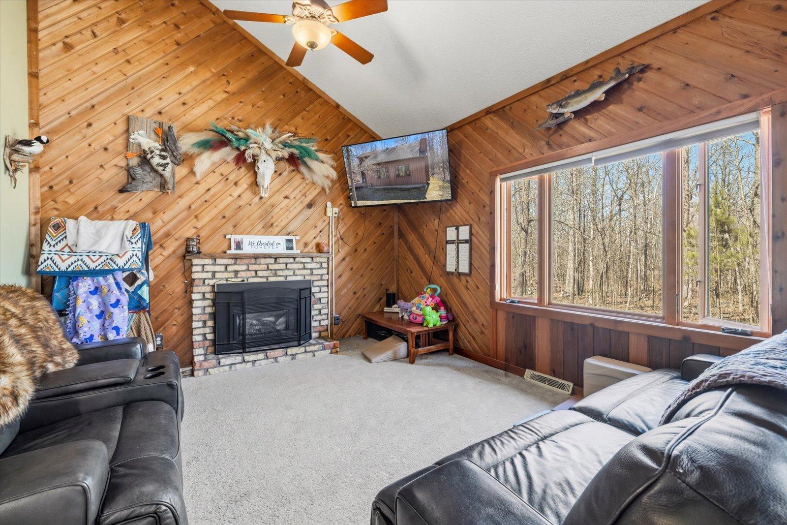 2005 Knollwood Drive