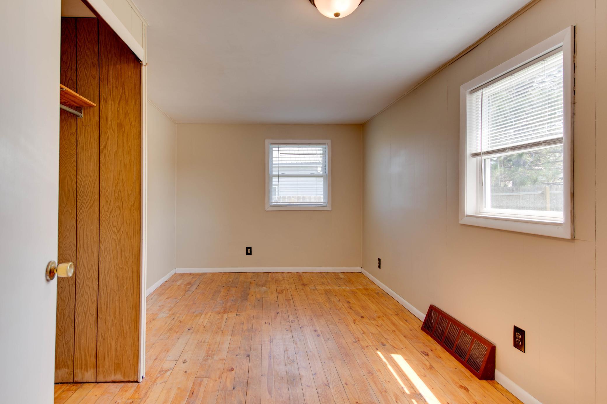 814 3rd Street SE