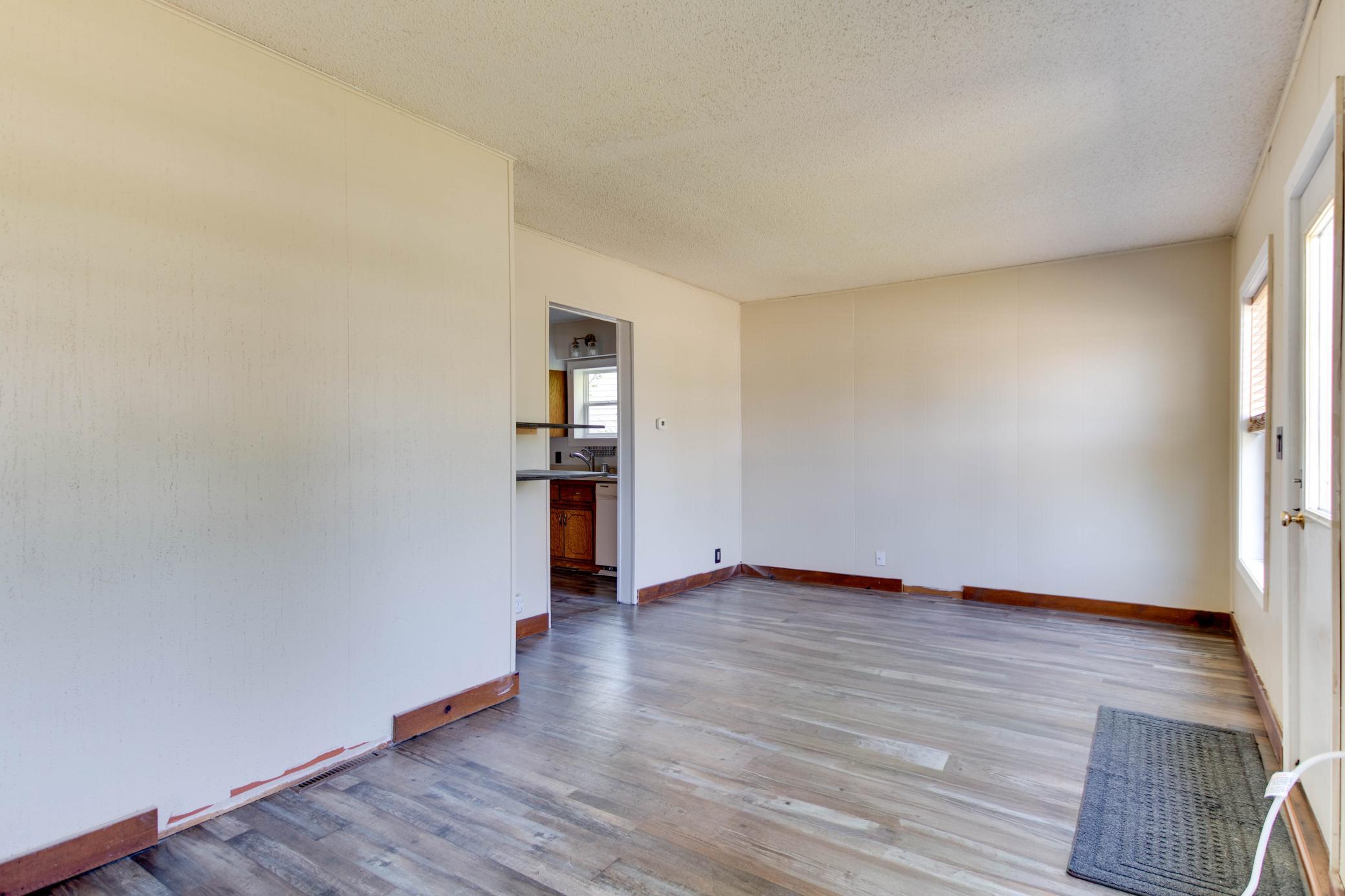 814 3rd Street SE